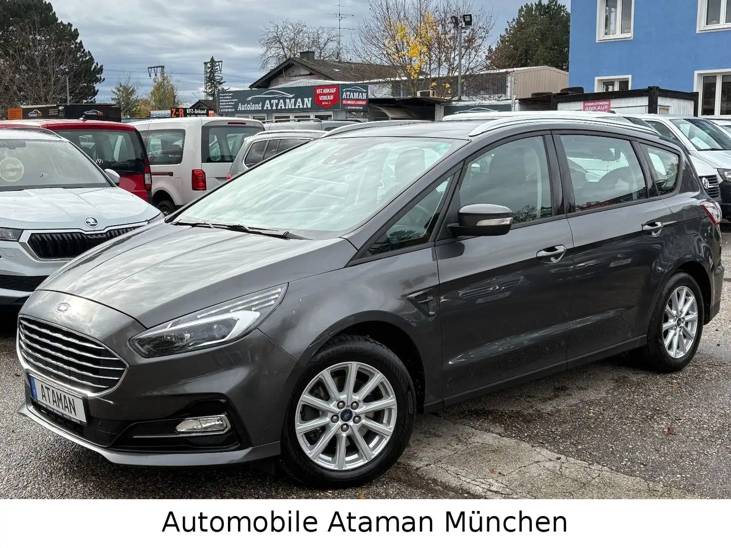 Ford S-Max 2.0 Ecoblue Autom / Navi / LED / 7-Sitze Grau - 2