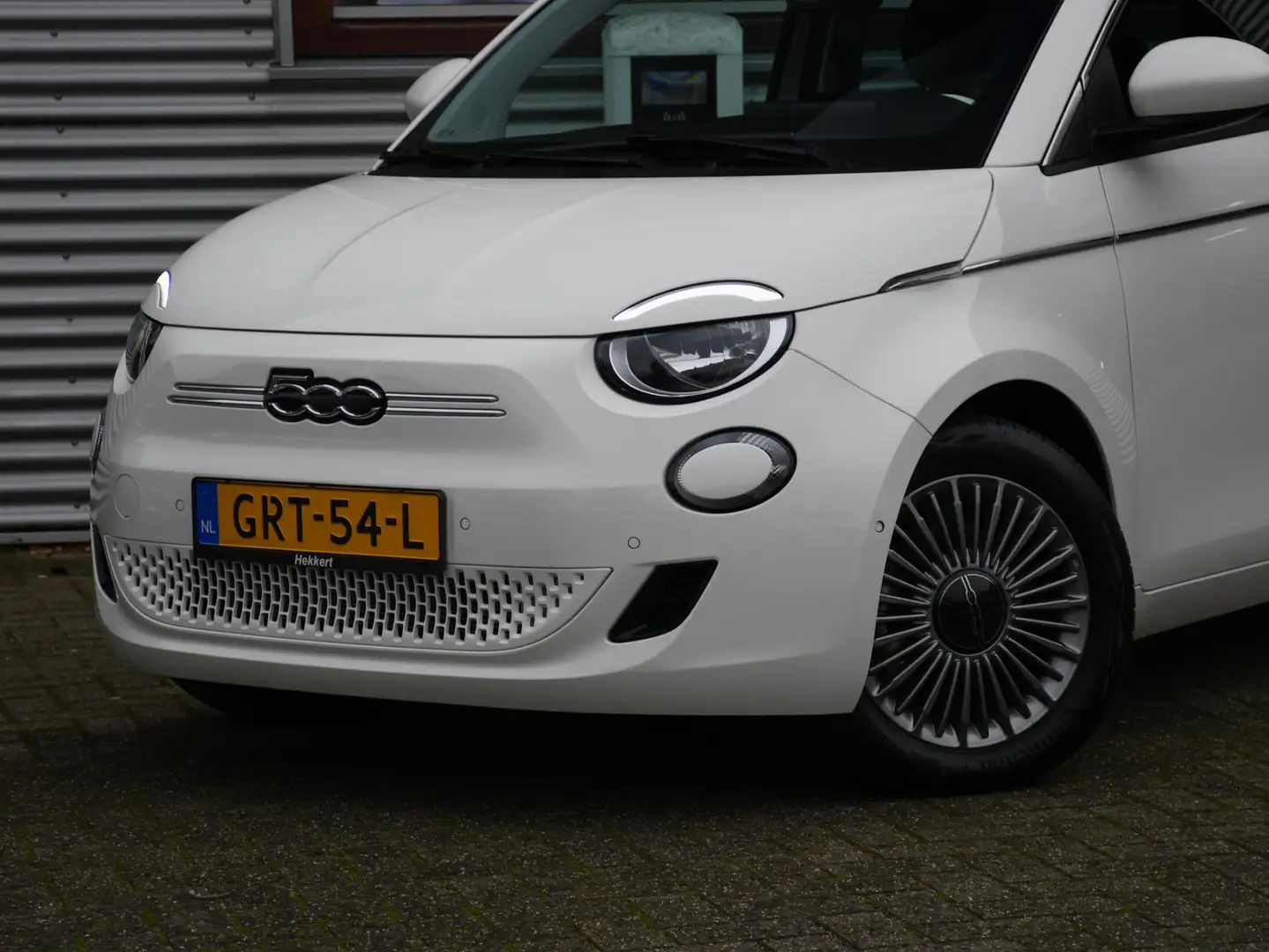 Fiat 500e 42kWh 118pk Automaat APPLE CARPLAY | CRUISE | DAB Wit - 2