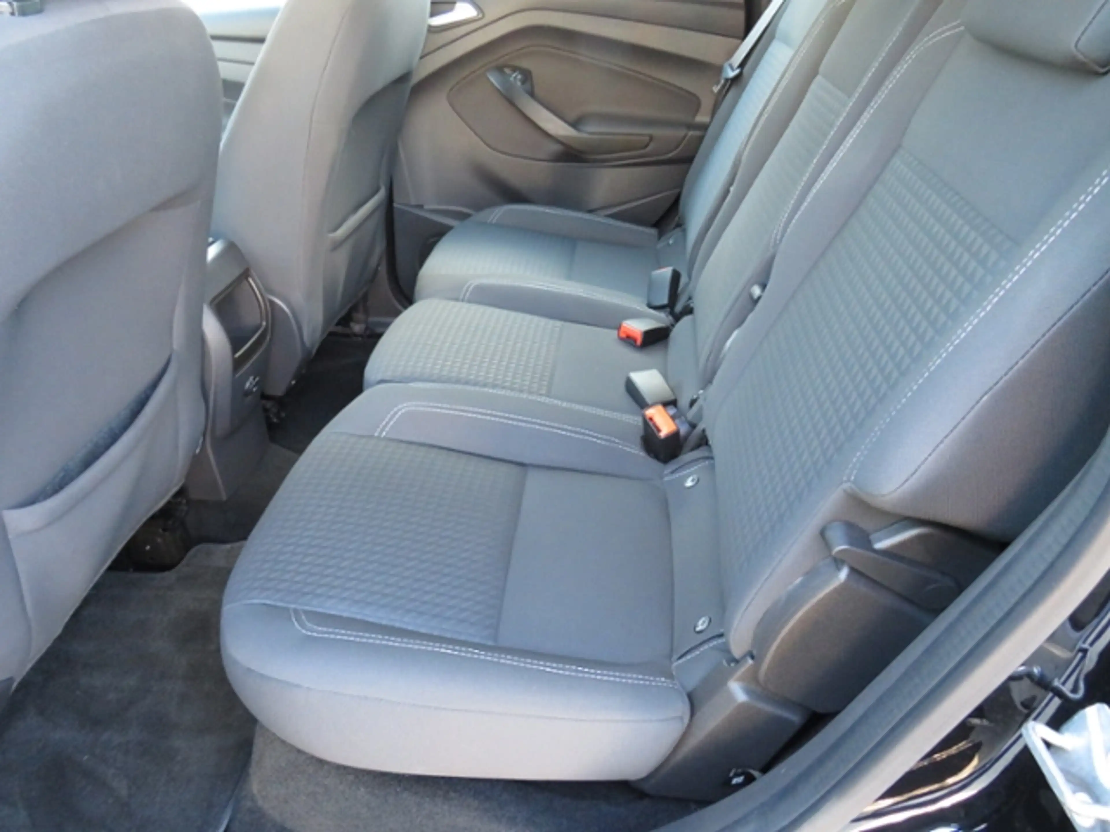 Ford C-Max 1.0 Cool&Connect KLIMA NAVI — photo 14