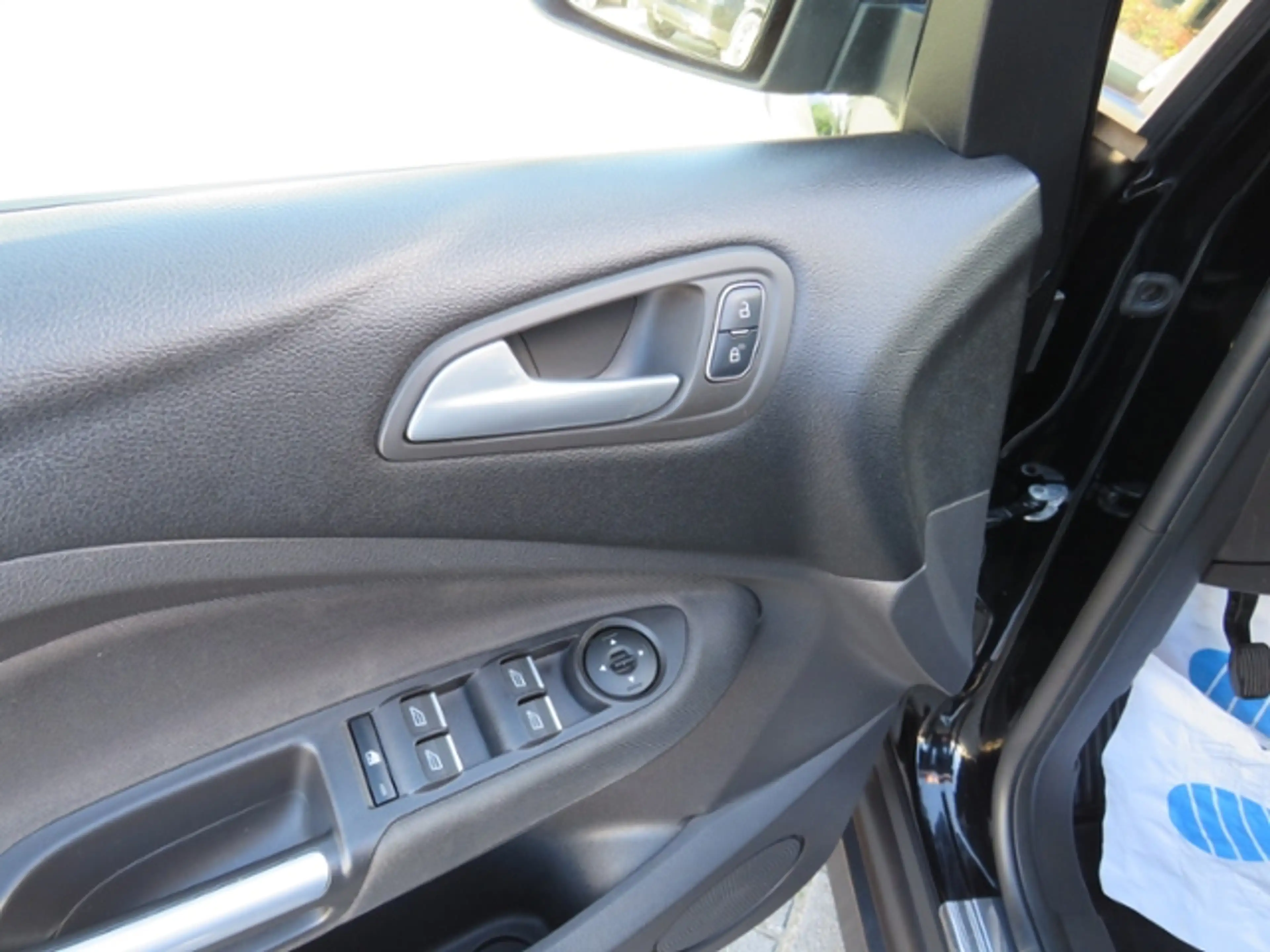 Ford C-Max 1.0 Cool&Connect KLIMA NAVI — photo 15