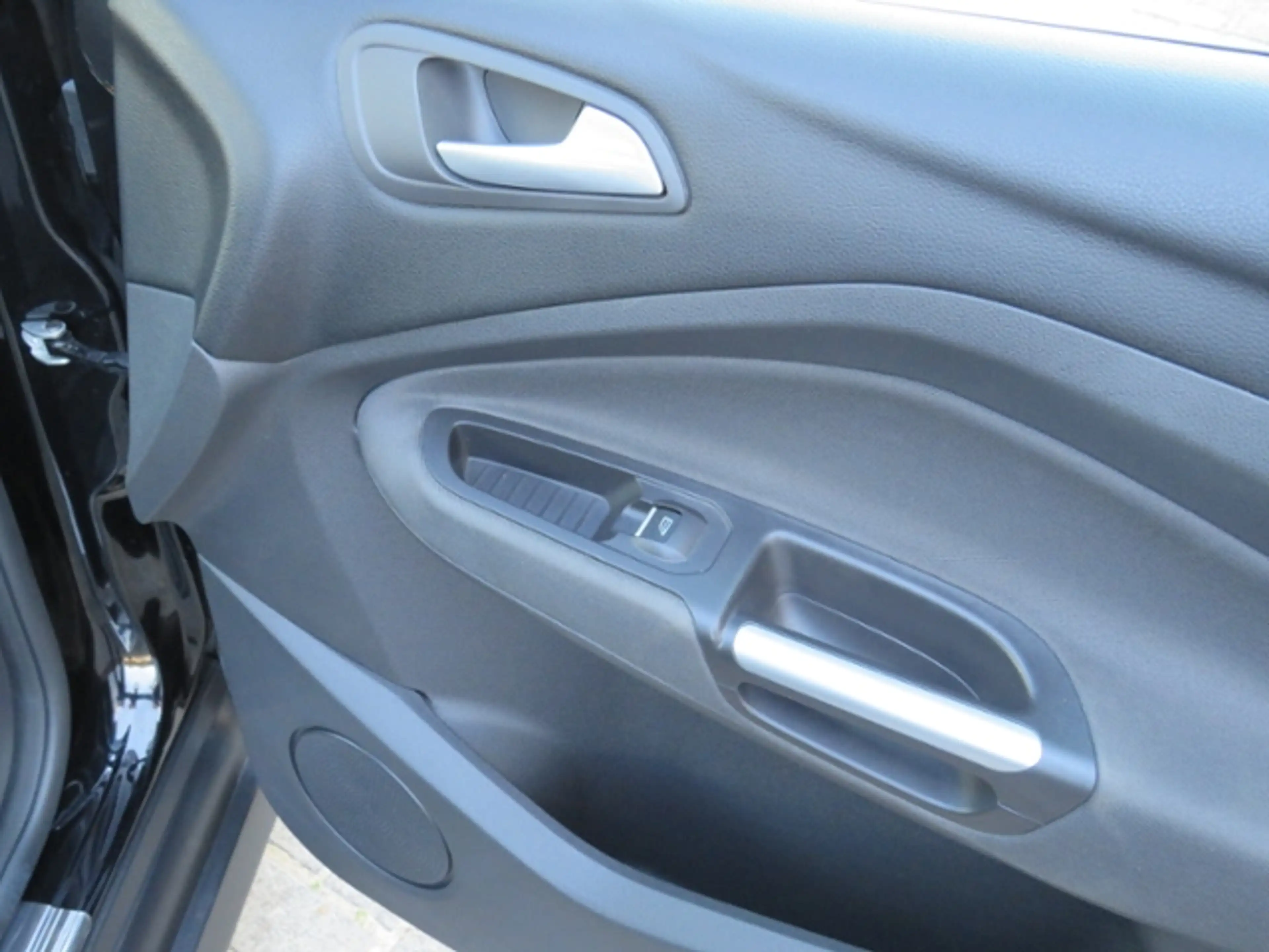 Ford C-Max 1.0 Cool&Connect KLIMA NAVI — photo 7