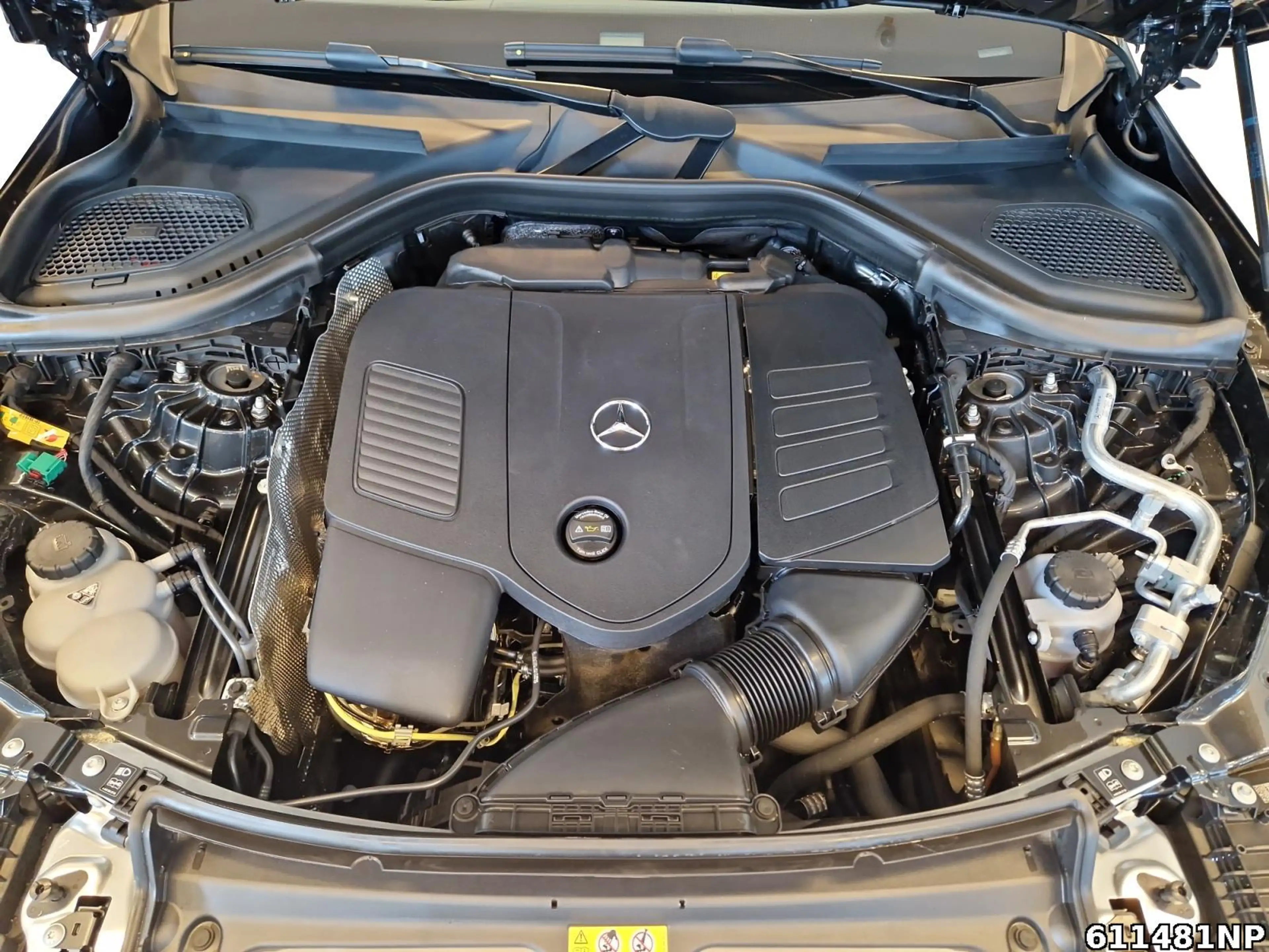 Mercedes-Benz GLC 300 e 4M AMG Pano AHK NightDistronic Memory — photo 7