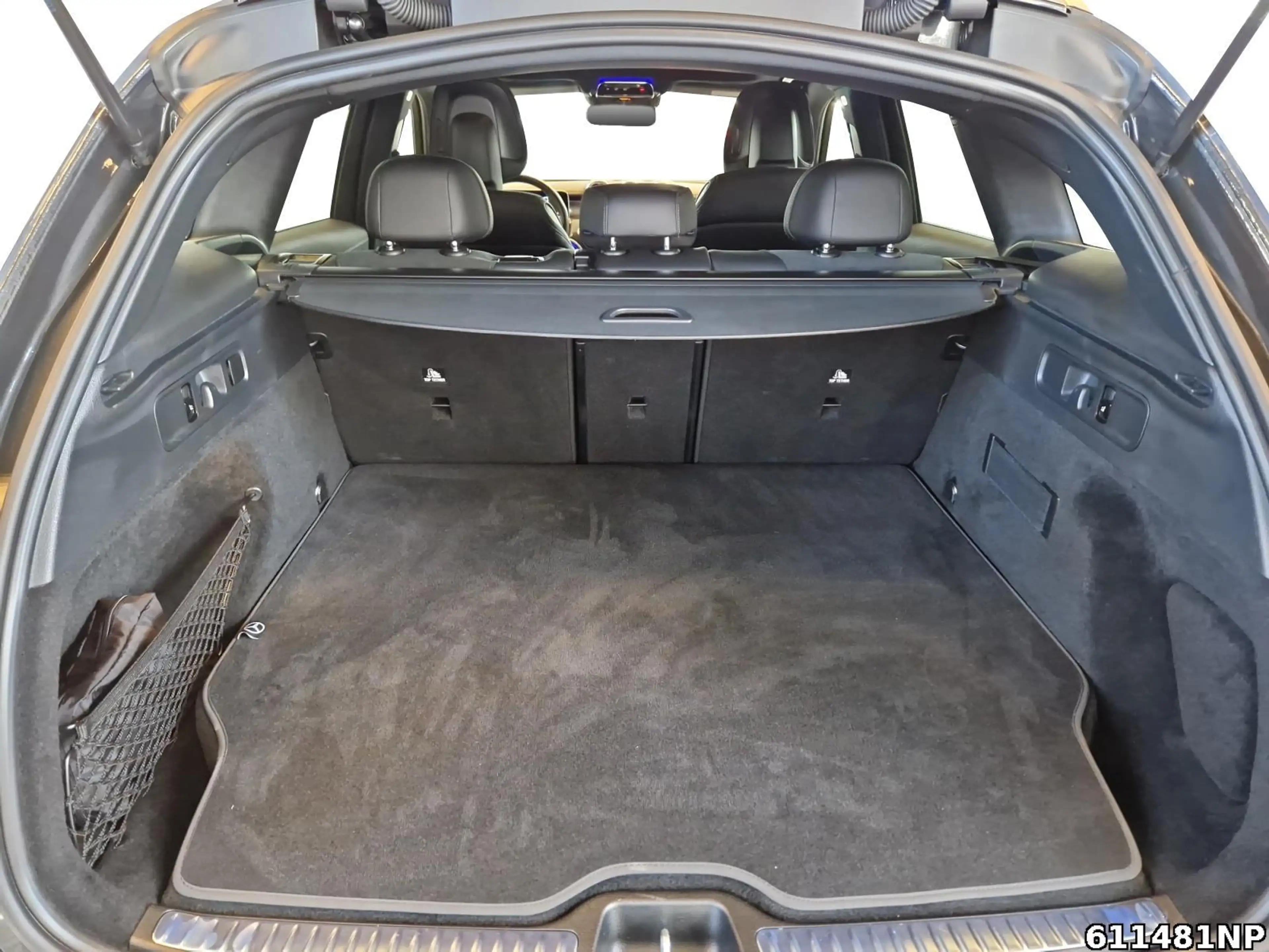Mercedes-Benz GLC 300 e 4M AMG Pano AHK NightDistronic Memory — photo 6