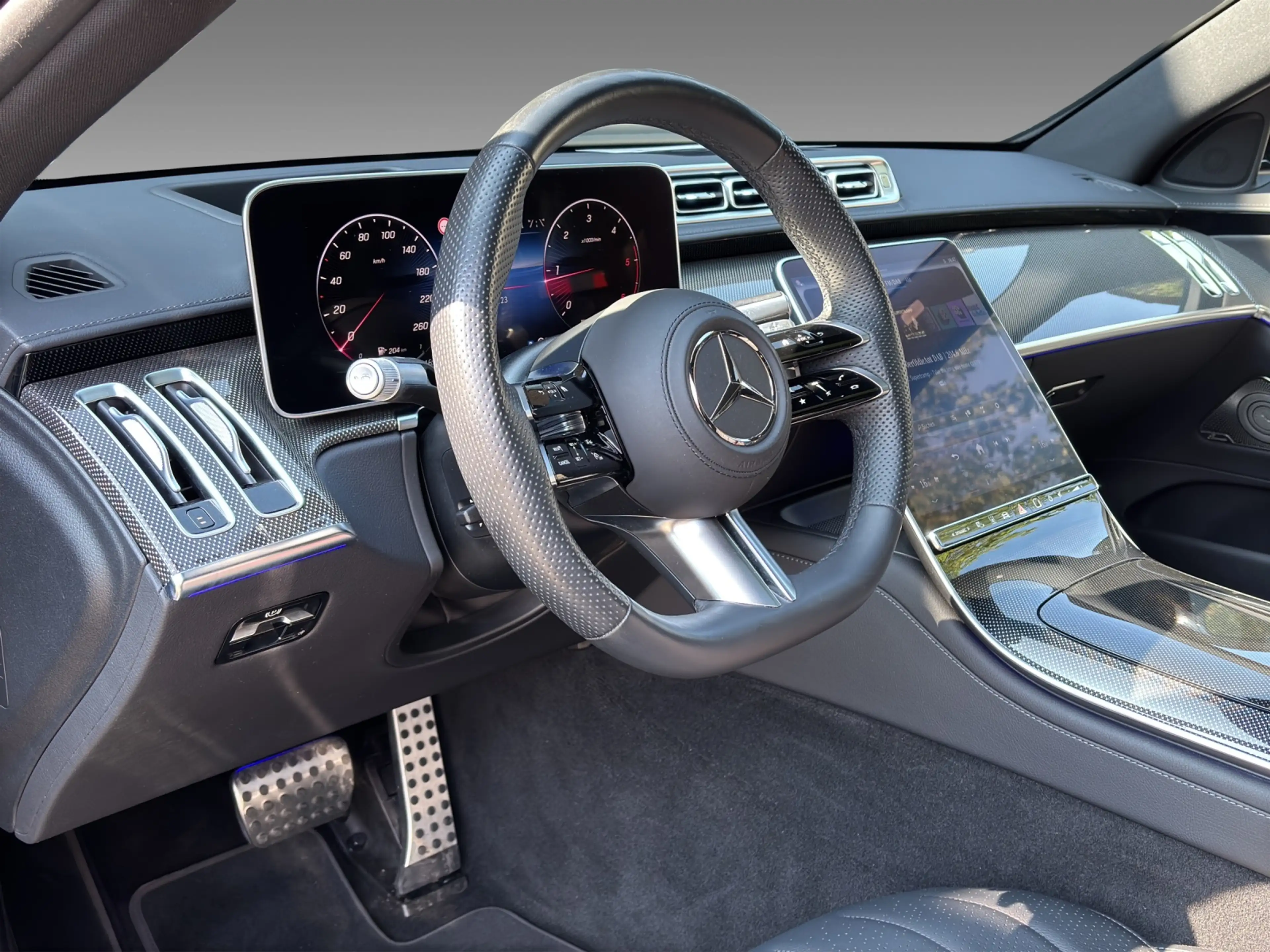 Mercedes-Benz S 350 d AMG MBUX Pano 360° HuD Burm Sitzklima — photo 9