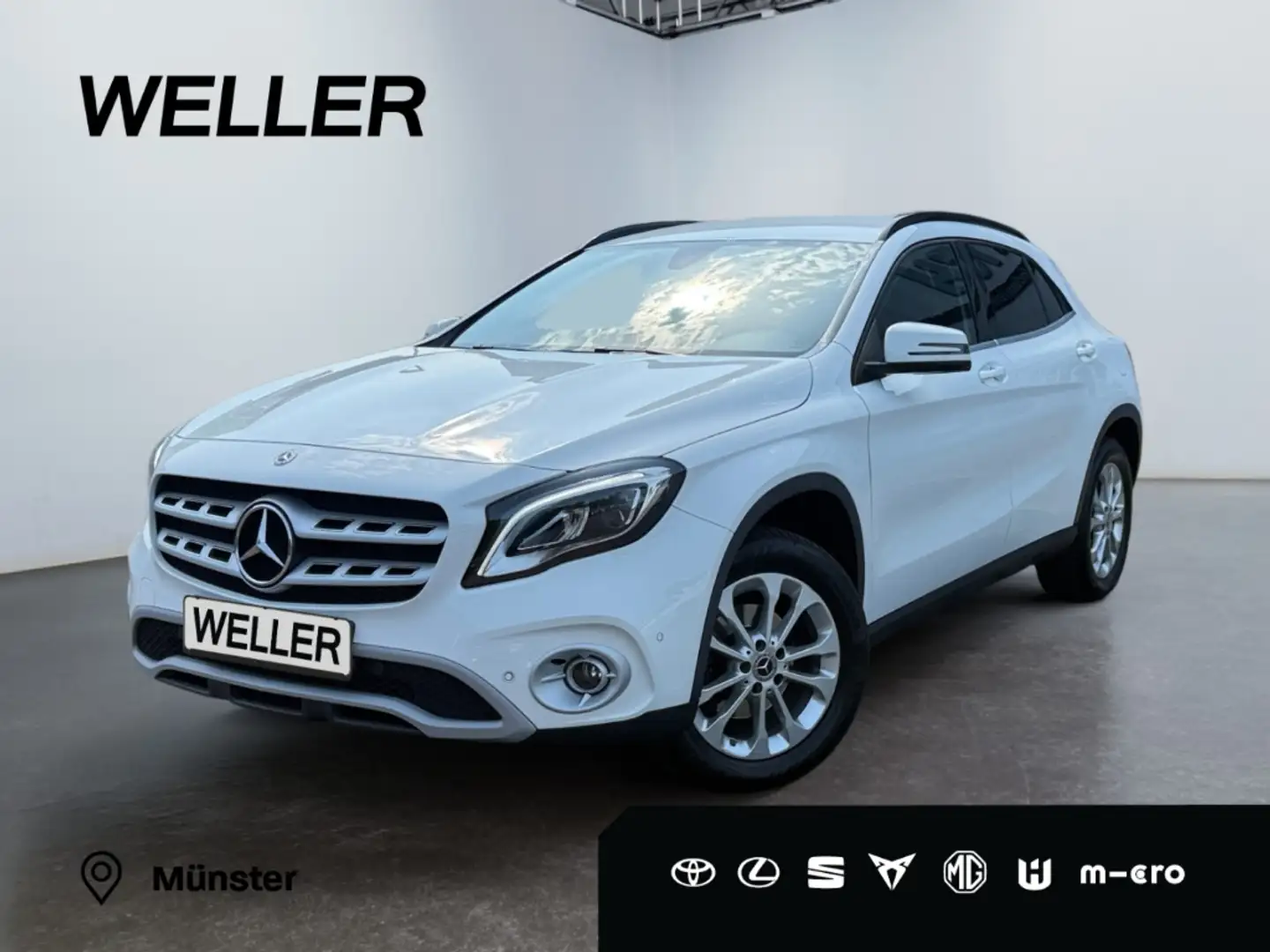 Mercedes-Benz GLA 200 7G Style *LED*AHK*CAM*Navi*Keyless Go* Weiß - 1