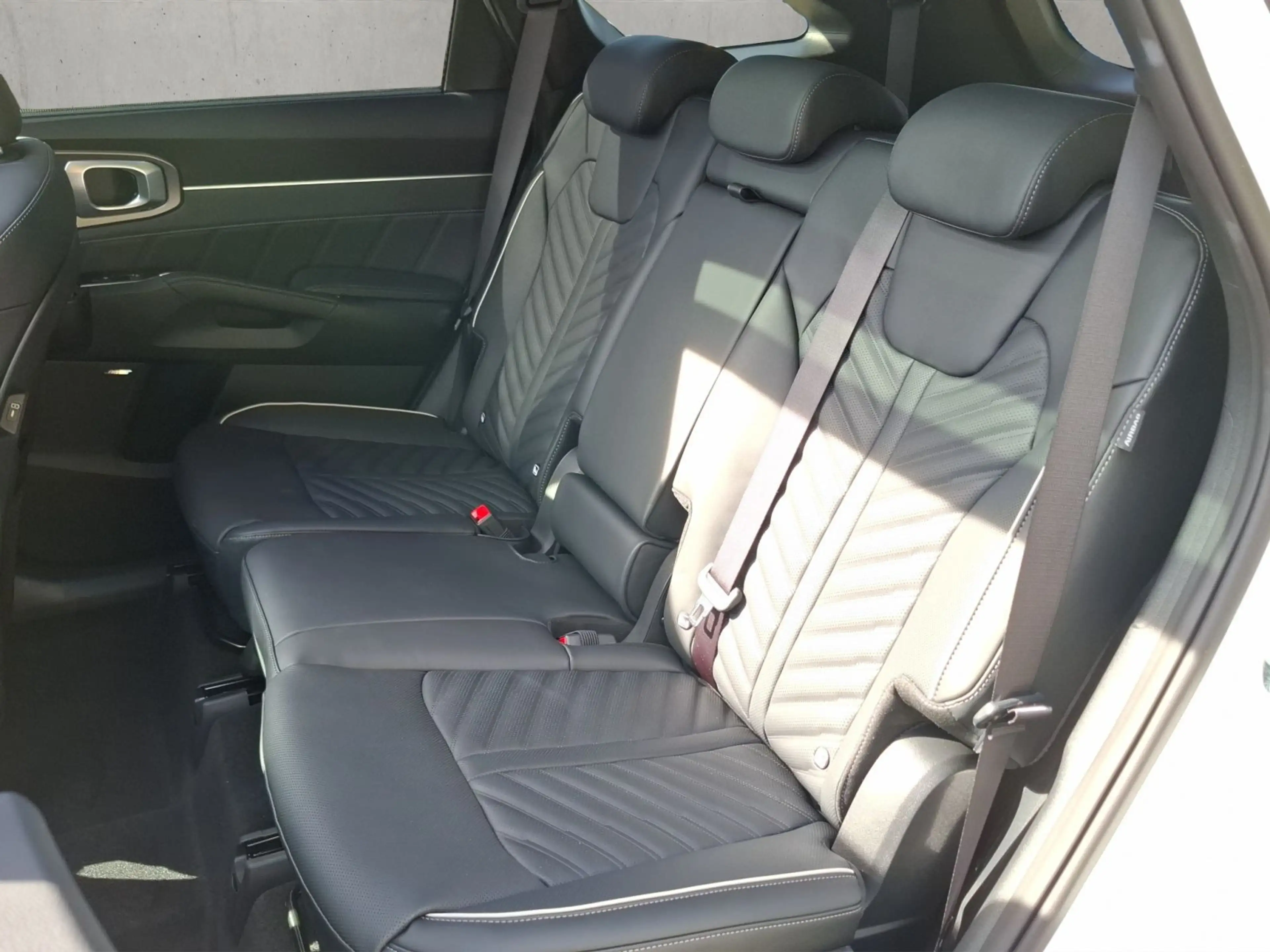 Kia Sorento SORENTO 2.2D AWD DCT8 PLAT 7S — photo 13