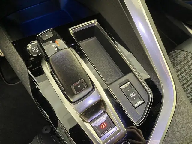 Peugeot 5008 view 13