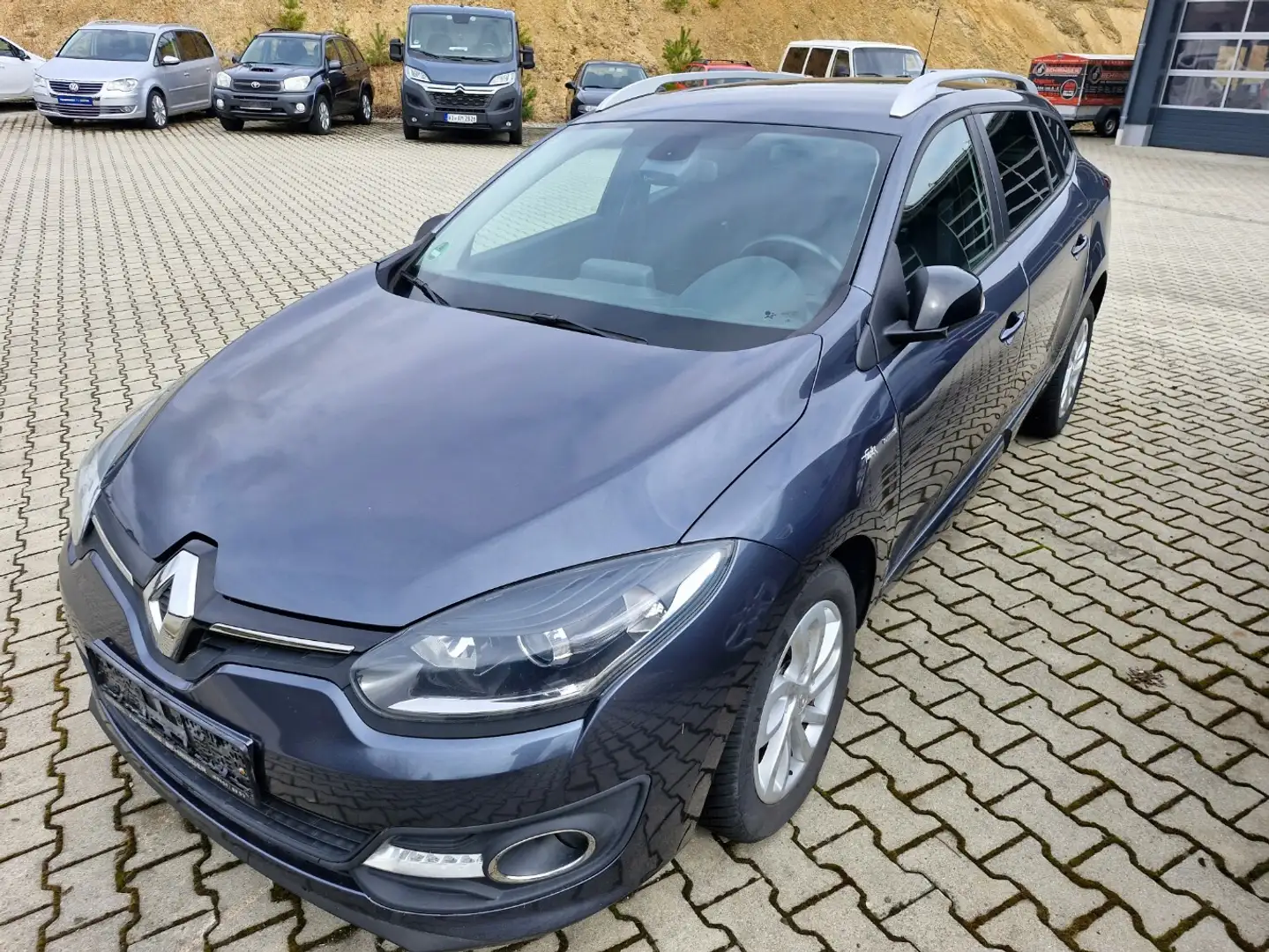 Renault Megane III Grandtour Authentique Grau - 1