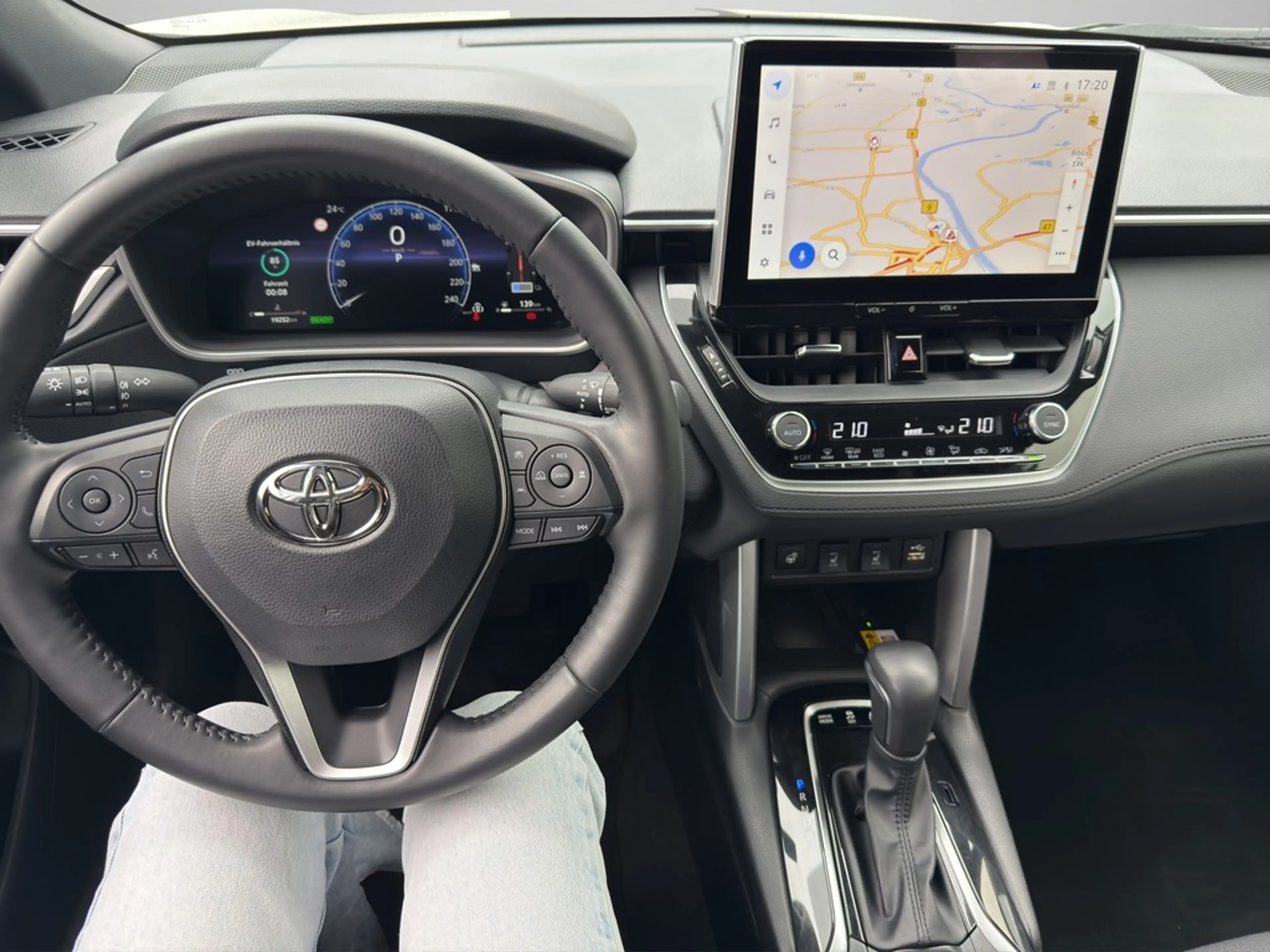 Toyota Corolla Cross 2.0 Hybrid Team Deutschland *NAVI*KAMERA*TOTWIN... — photo 15