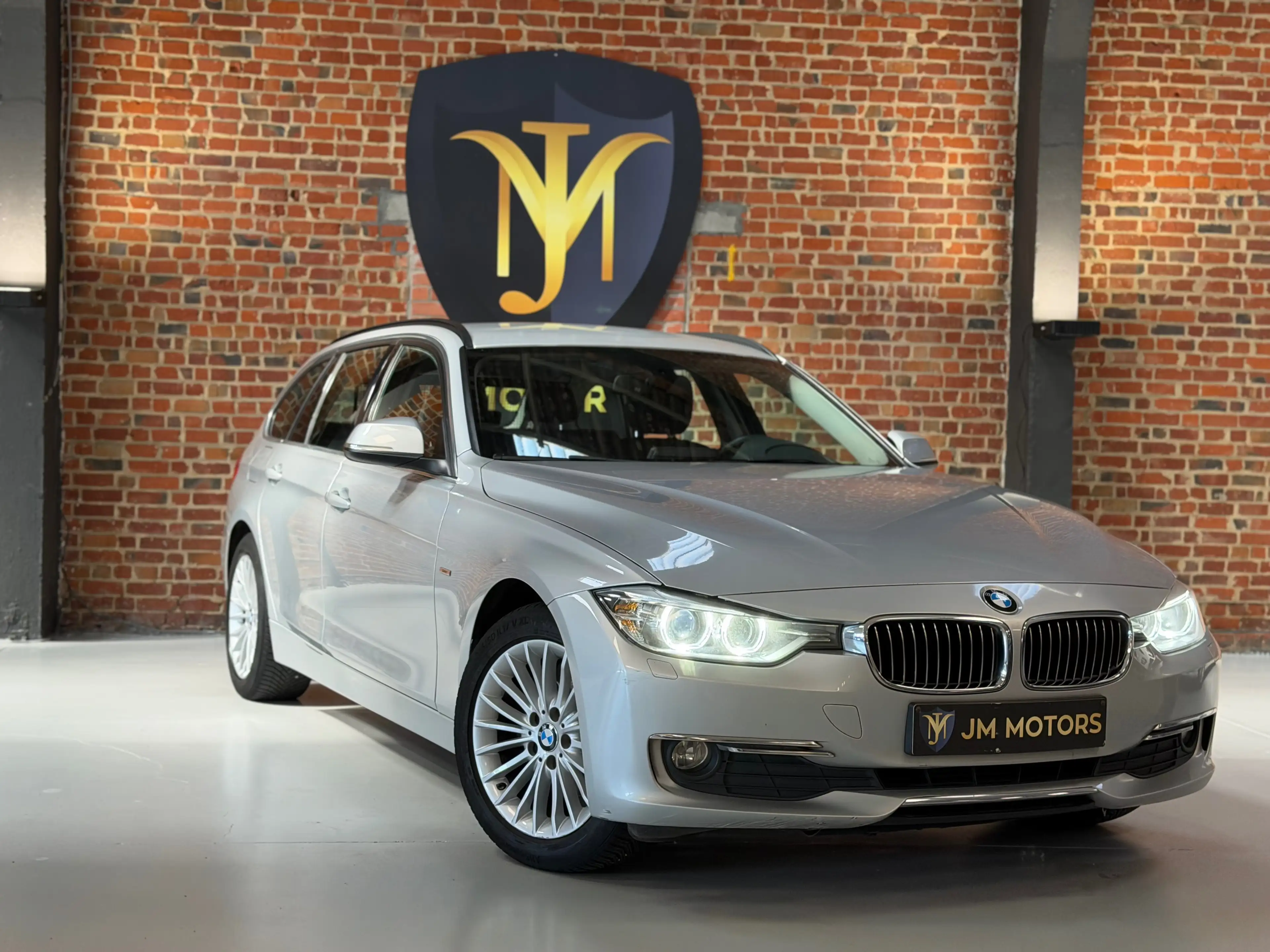 BMW 316 D Touring Luxury Line - Leder - Xenon - Navi — photo 2