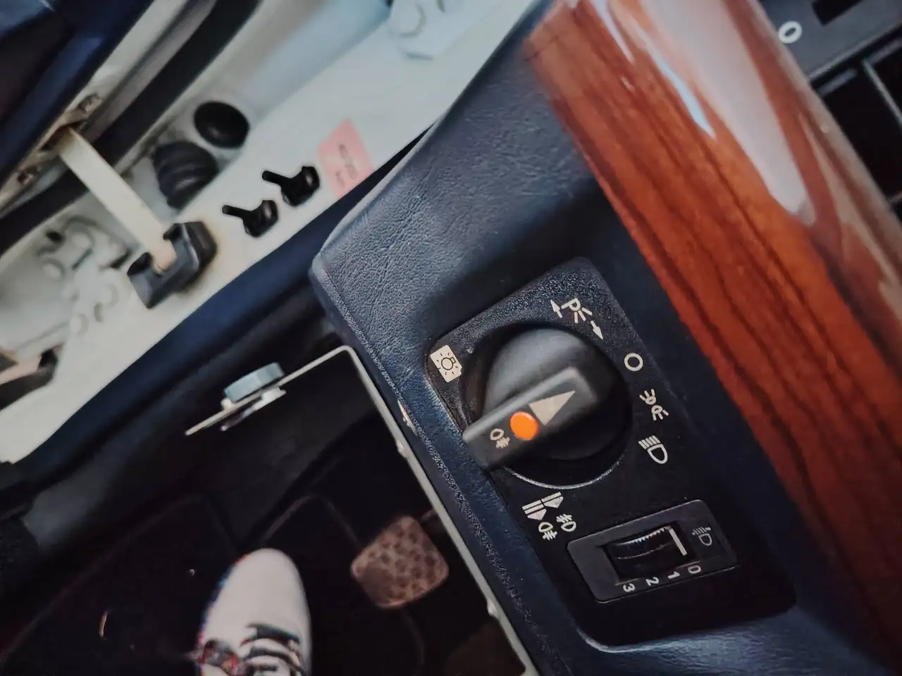 Mercedes-Benz 190 2.0 E 122cv, foto 3