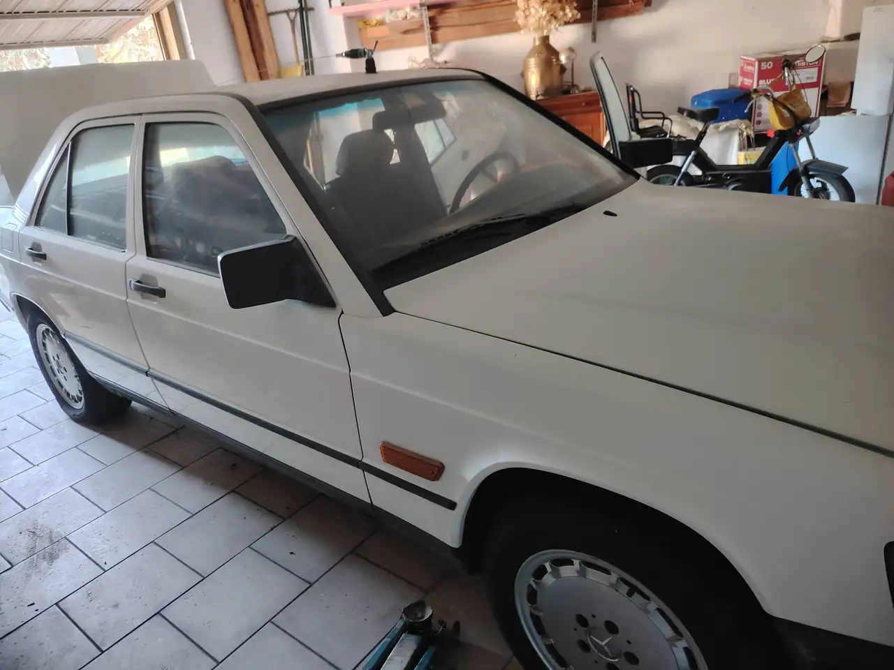 Mercedes-Benz 190 2.0 E 122cv, foto 9