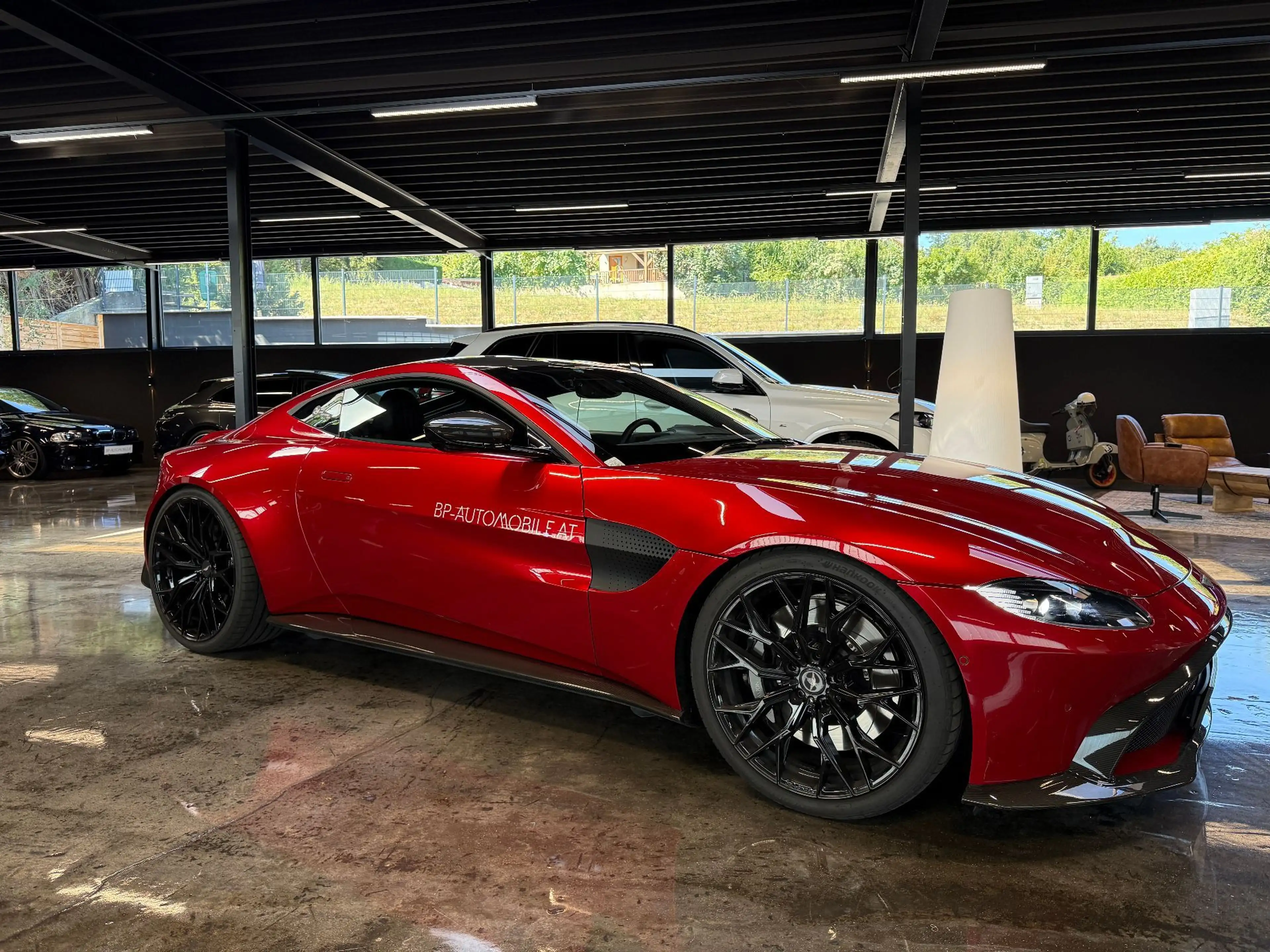 Aston Martin Vantage Vantage Coupé 1of1 — photo 8