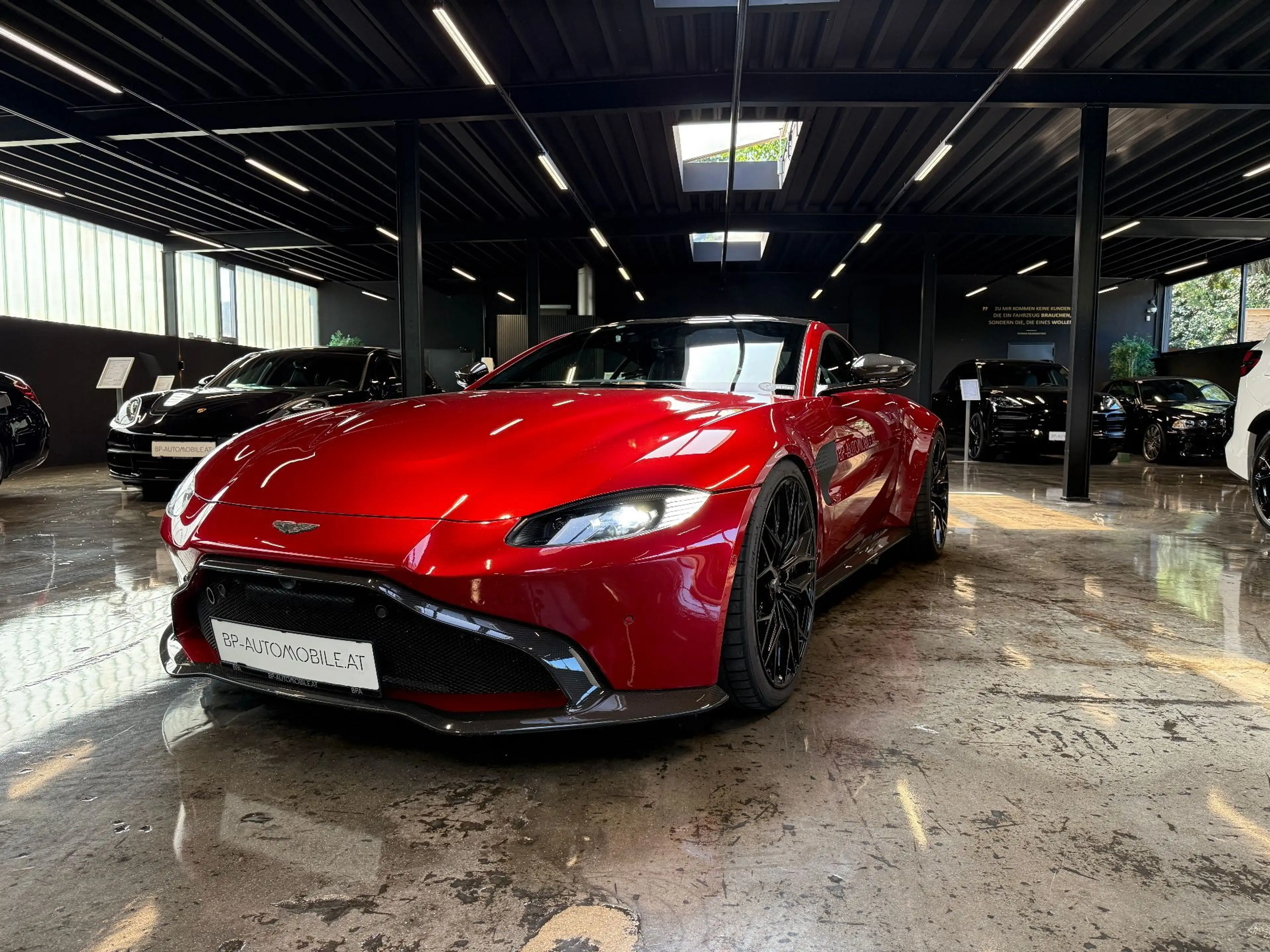Aston Martin Vantage Vantage Coupé 1of1 — photo 5