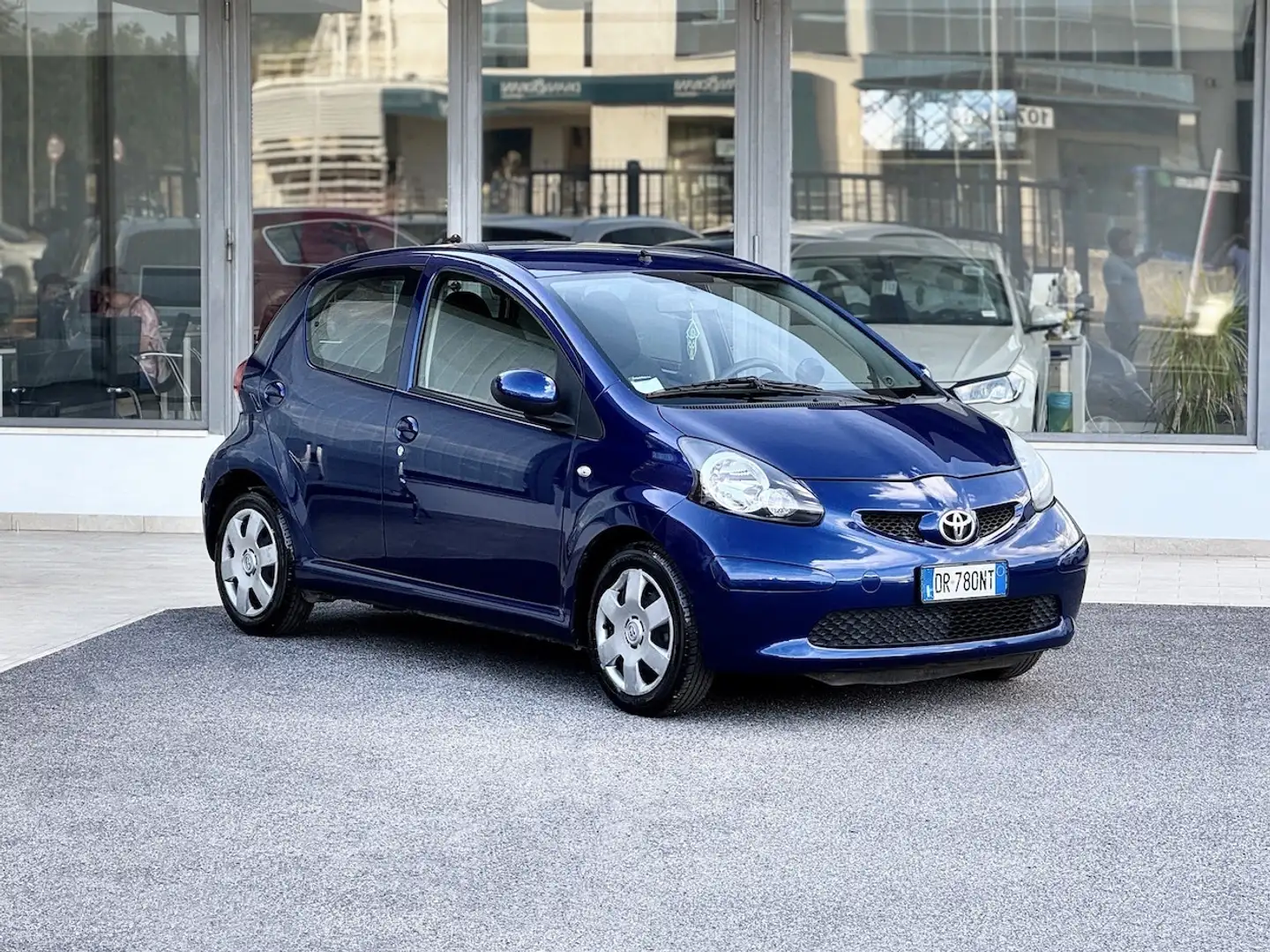 Toyota Aygo 1.0 Benzina 68CV Neo. Automatica - 2008 Blu/Azzurro - 1