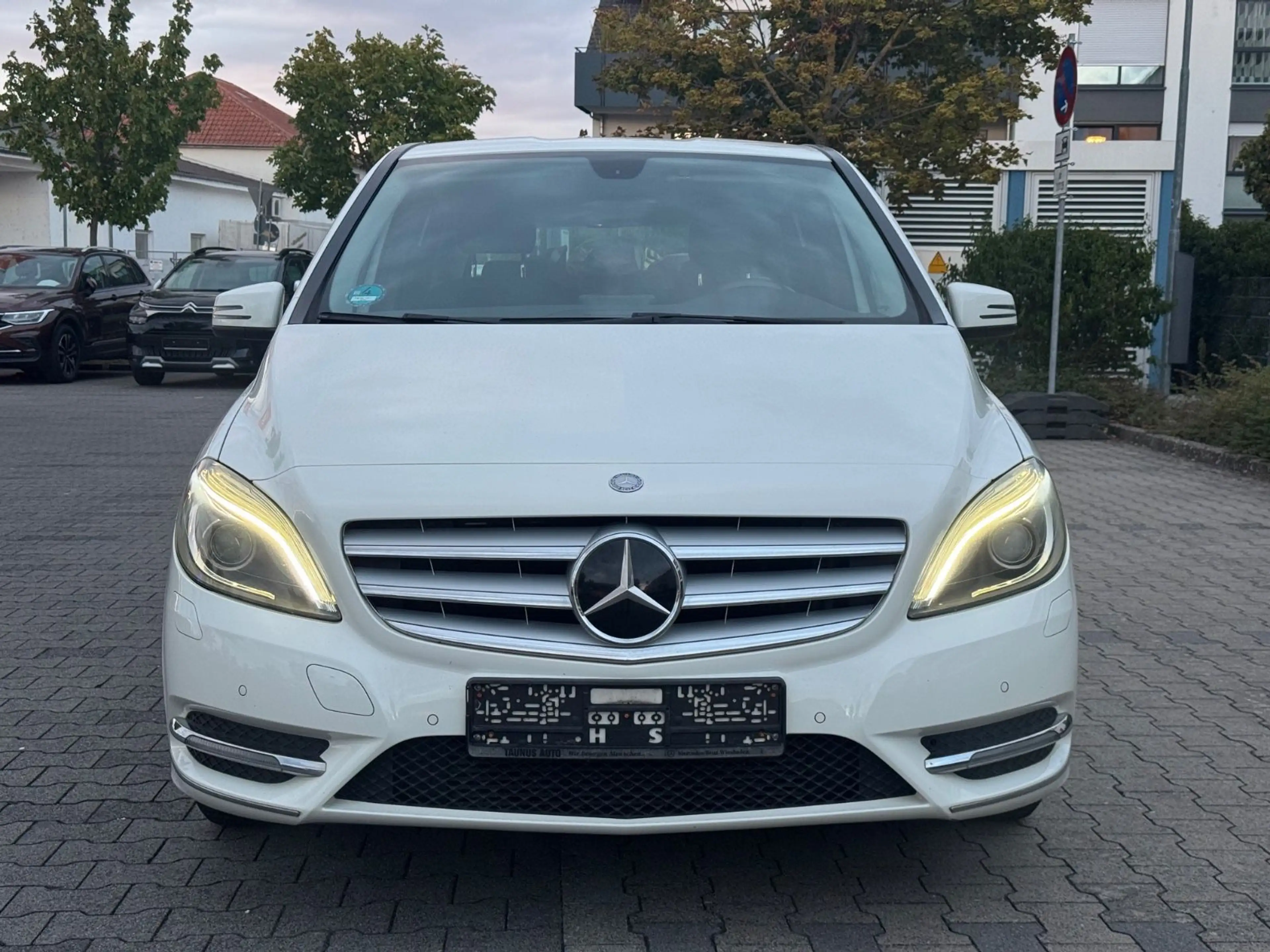 Mercedes-Benz B 180 CDI*Xenon*SHZ*PDC*2.Hand — photo 5