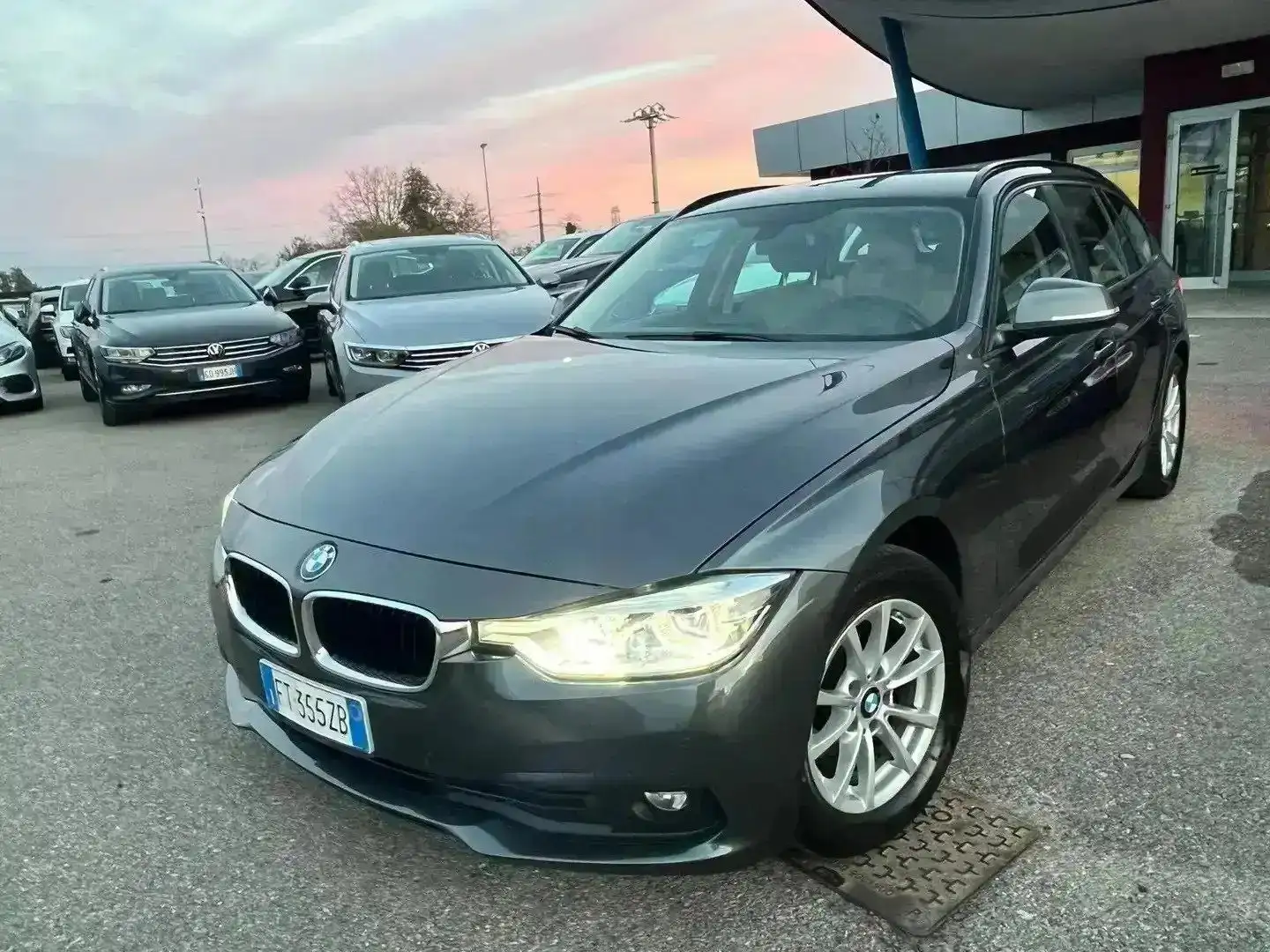 BMW 318 D 150cv Touring Business Advantage auto - FT355ZB Grigio - 2