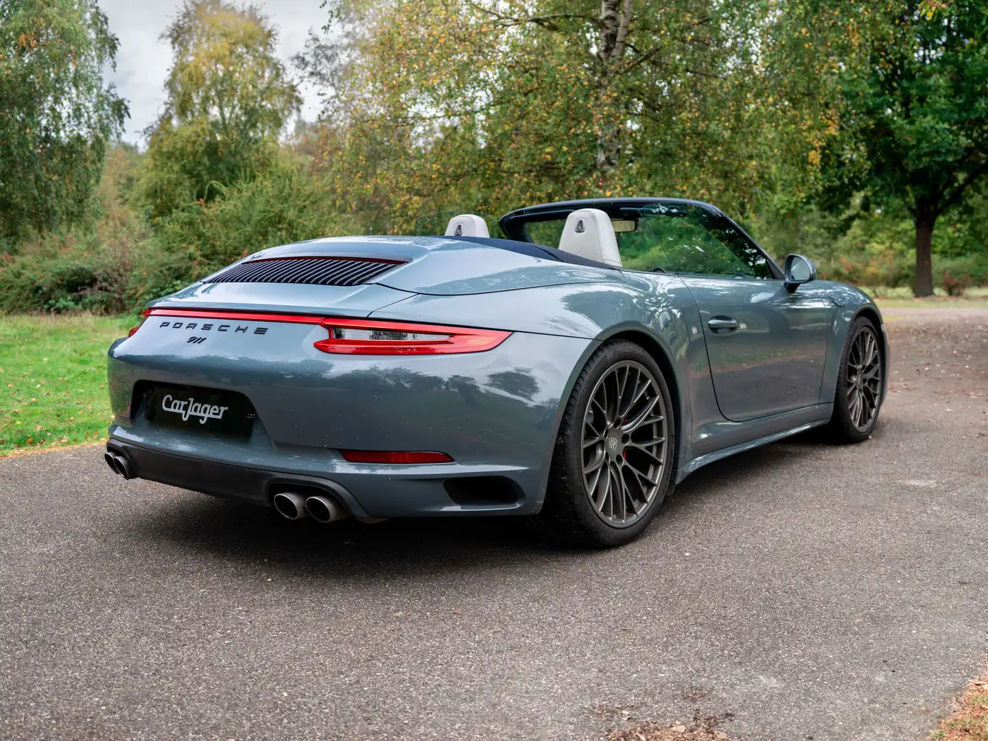 Porsche 911 Carrera 4S Cabriolet 3.0i 420 PDK Gris - 2