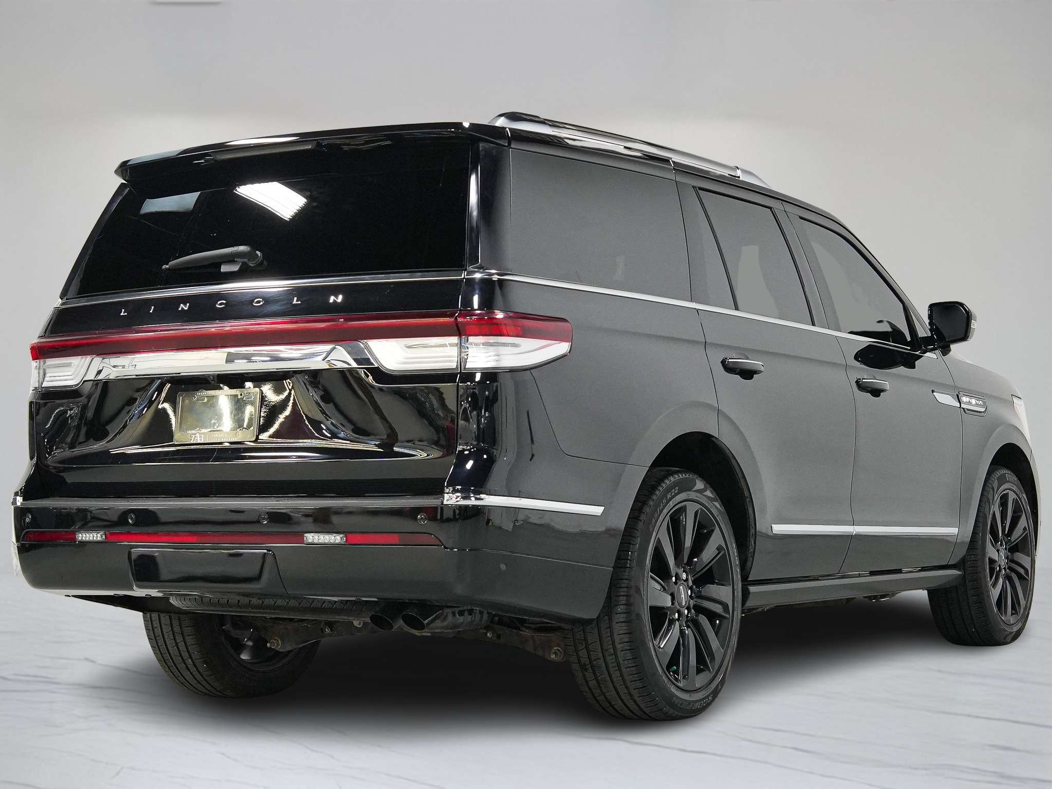 2023 Lincoln Navigator RESERVE | 7 PASS | PANO | 22 IN — снимка 1
