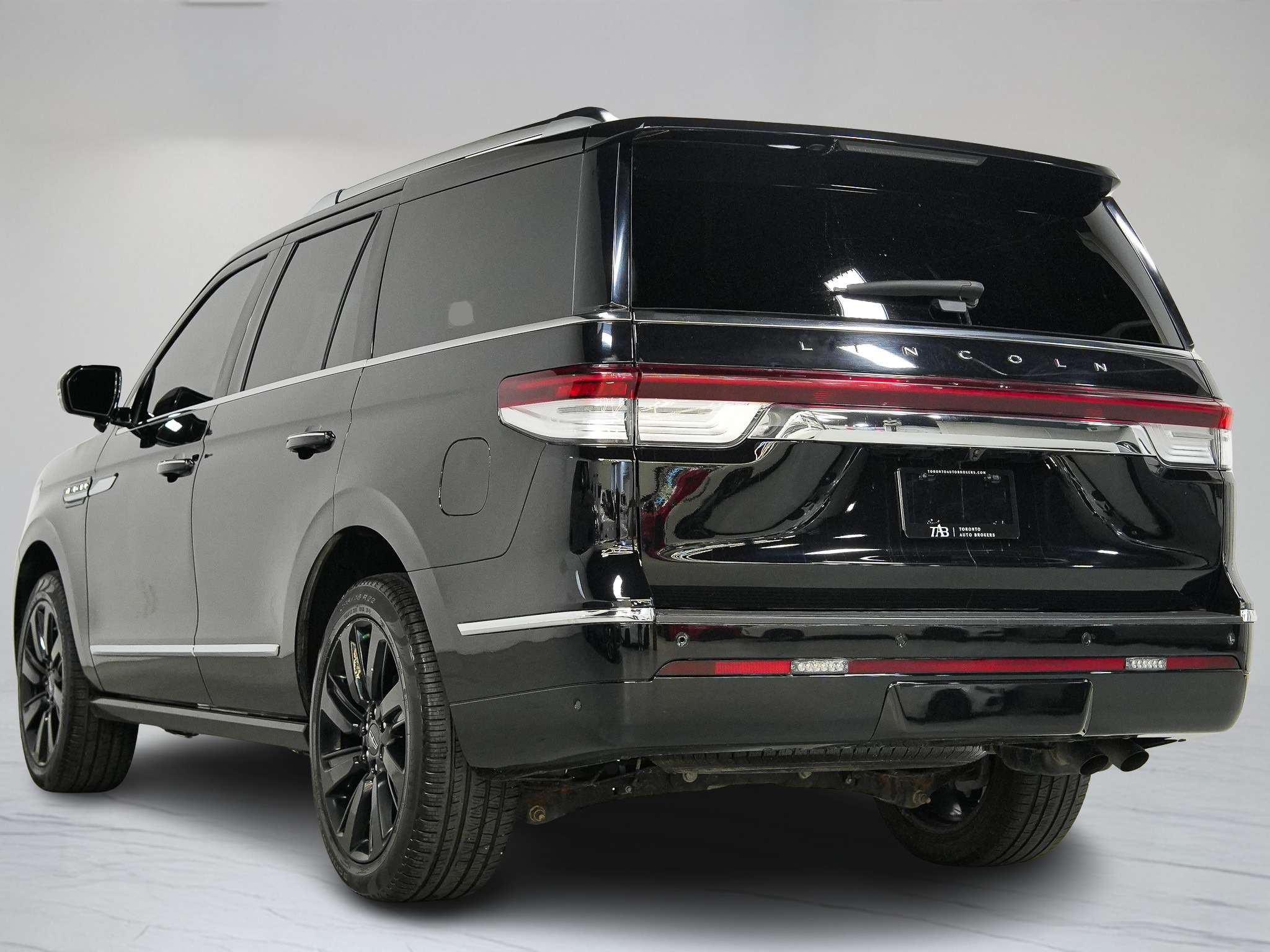 2023 Lincoln Navigator RESERVE | 7 PASS | PANO | 22 IN — снимка 1