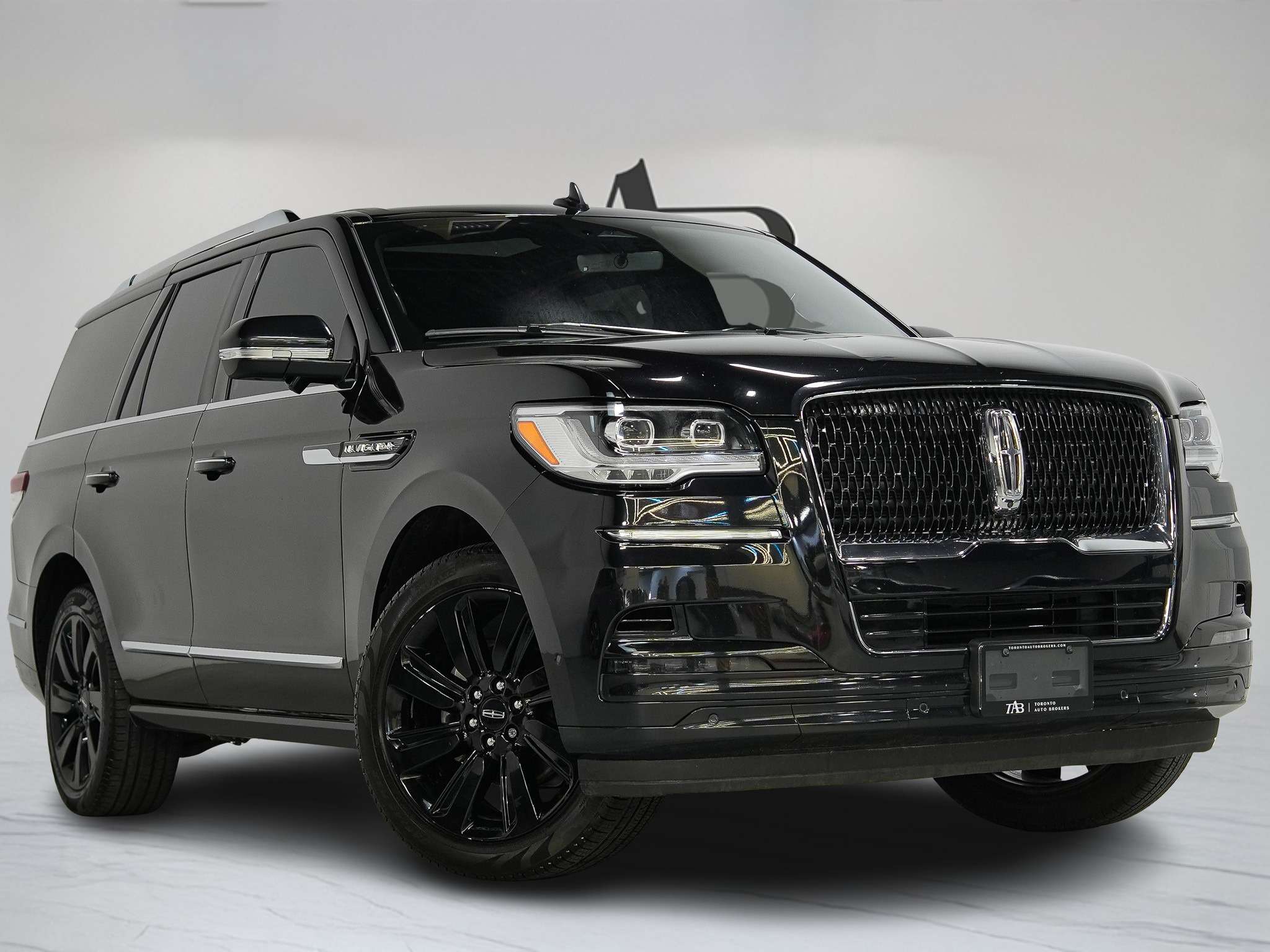 2023 Lincoln Navigator RESERVE | 7 PASS | PANO | 22 IN — снимка 1