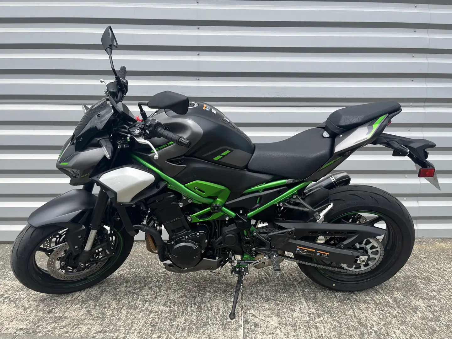 Kawasaki Z 900 Noir - 2