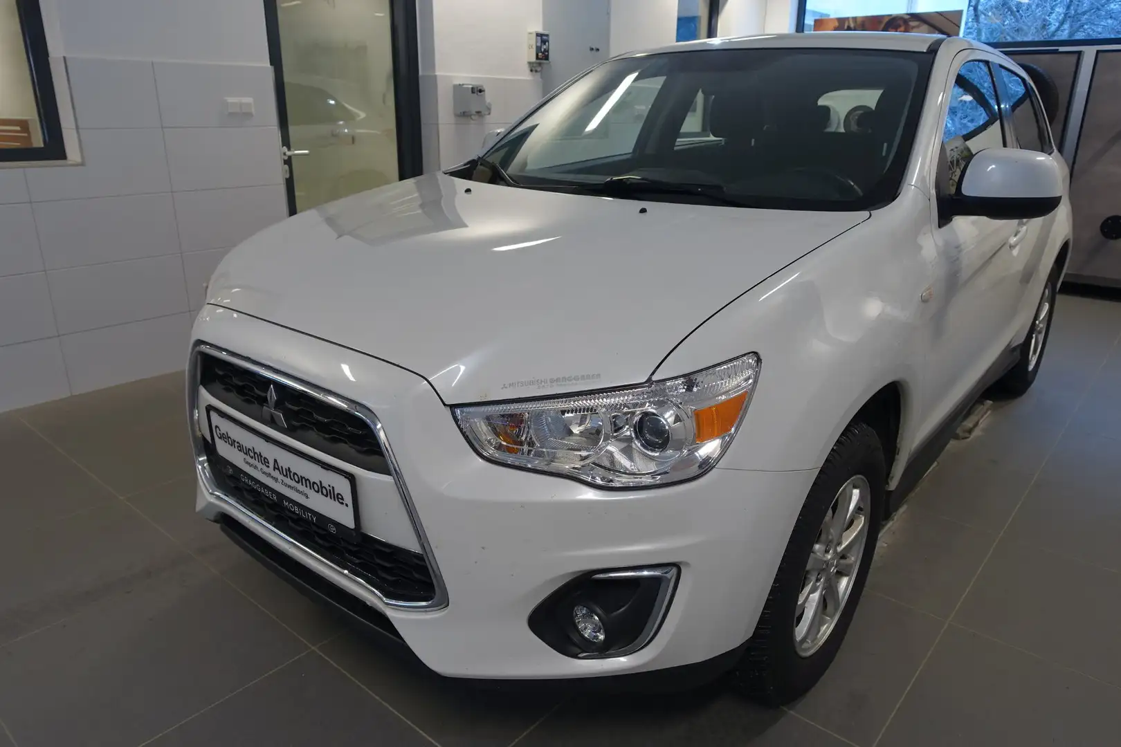 Mitsubishi ASX 1,6 DI-D LP Invite Blanc - 1