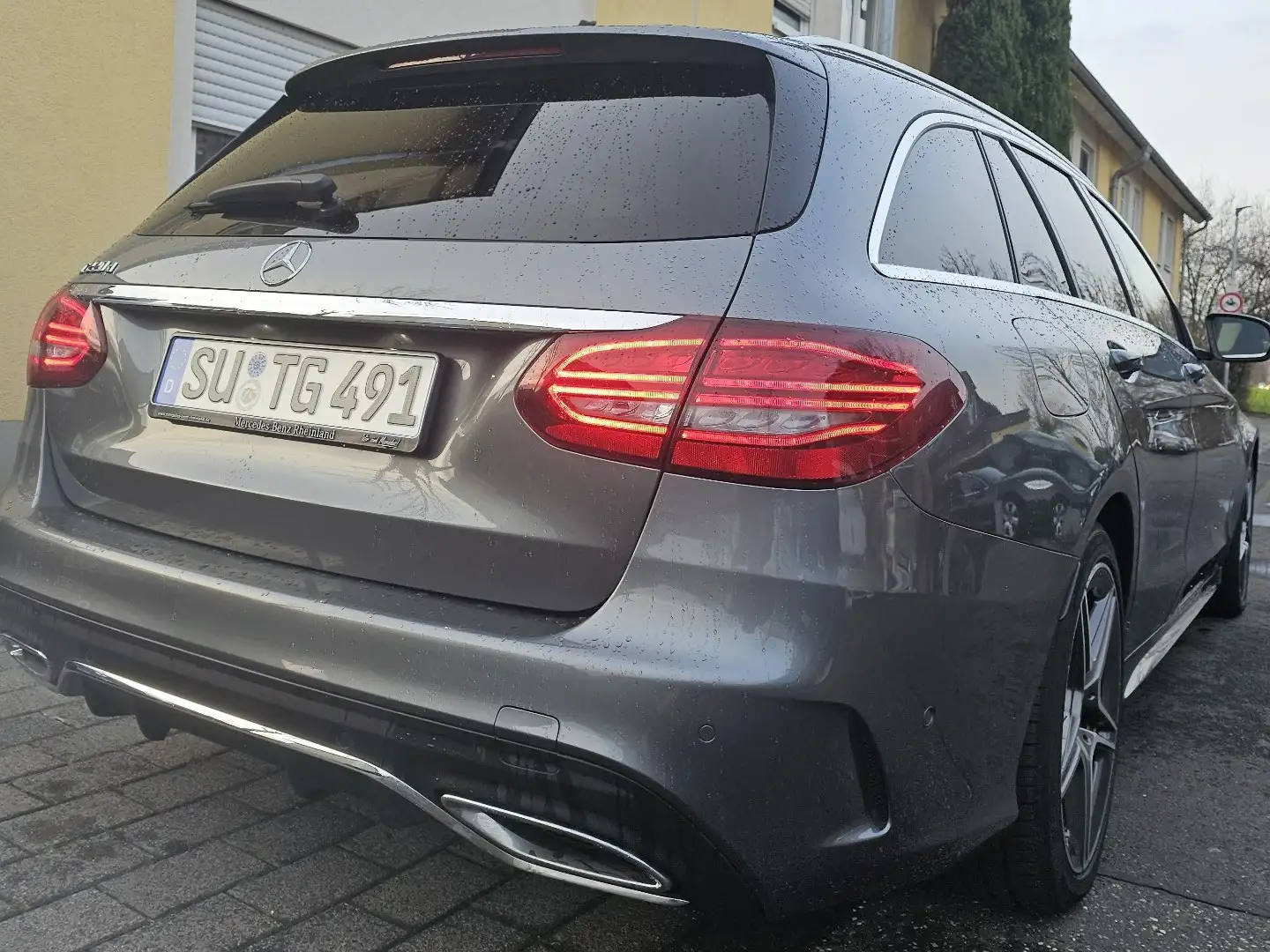 Mercedes-Benz C 220 C 220 T d AMG Line LED H. Performance e. Heckklapp Gris - 2