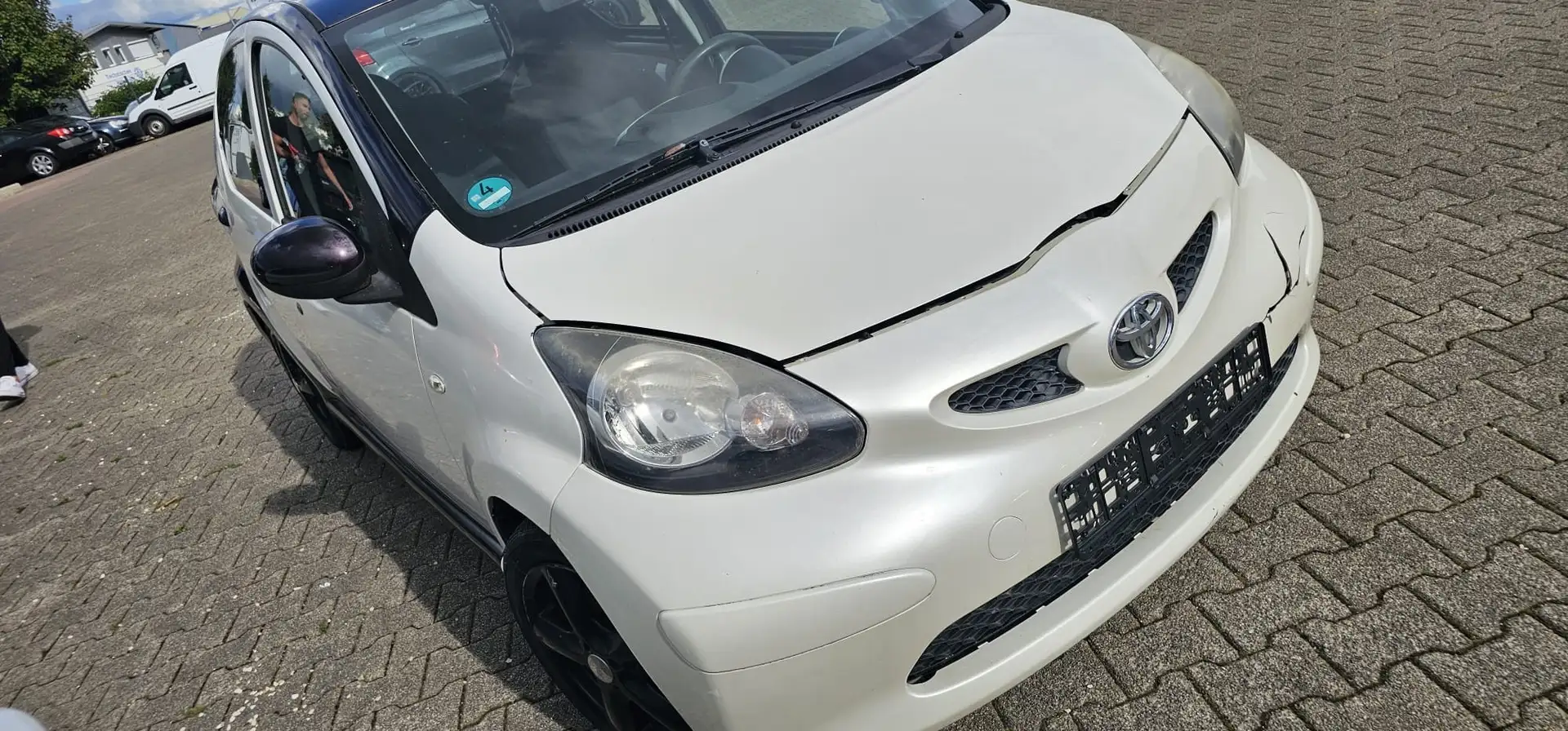 Toyota Aygo Cool - 2
