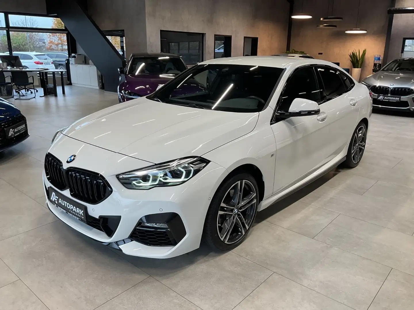 BMW 218d Gran Coupé M Paket AHK DAB LiveC. LED Sitzh Blanc - 1