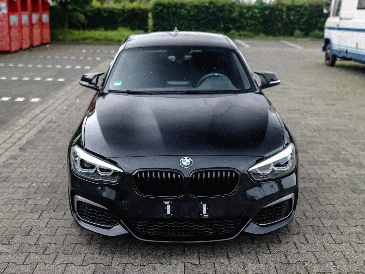 BMW 140 M 140i xDrive Schwarz - 2