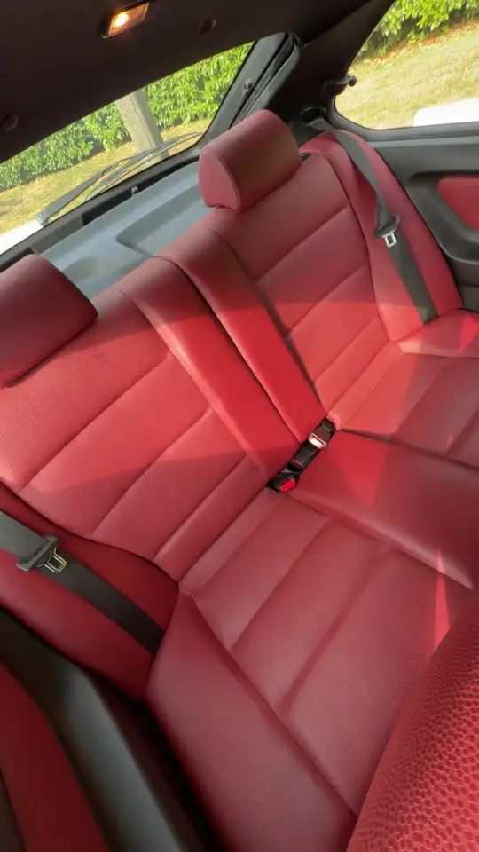 BMW 316i, foto 8