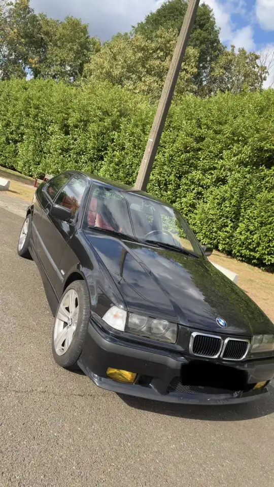 BMW 316i, foto 1