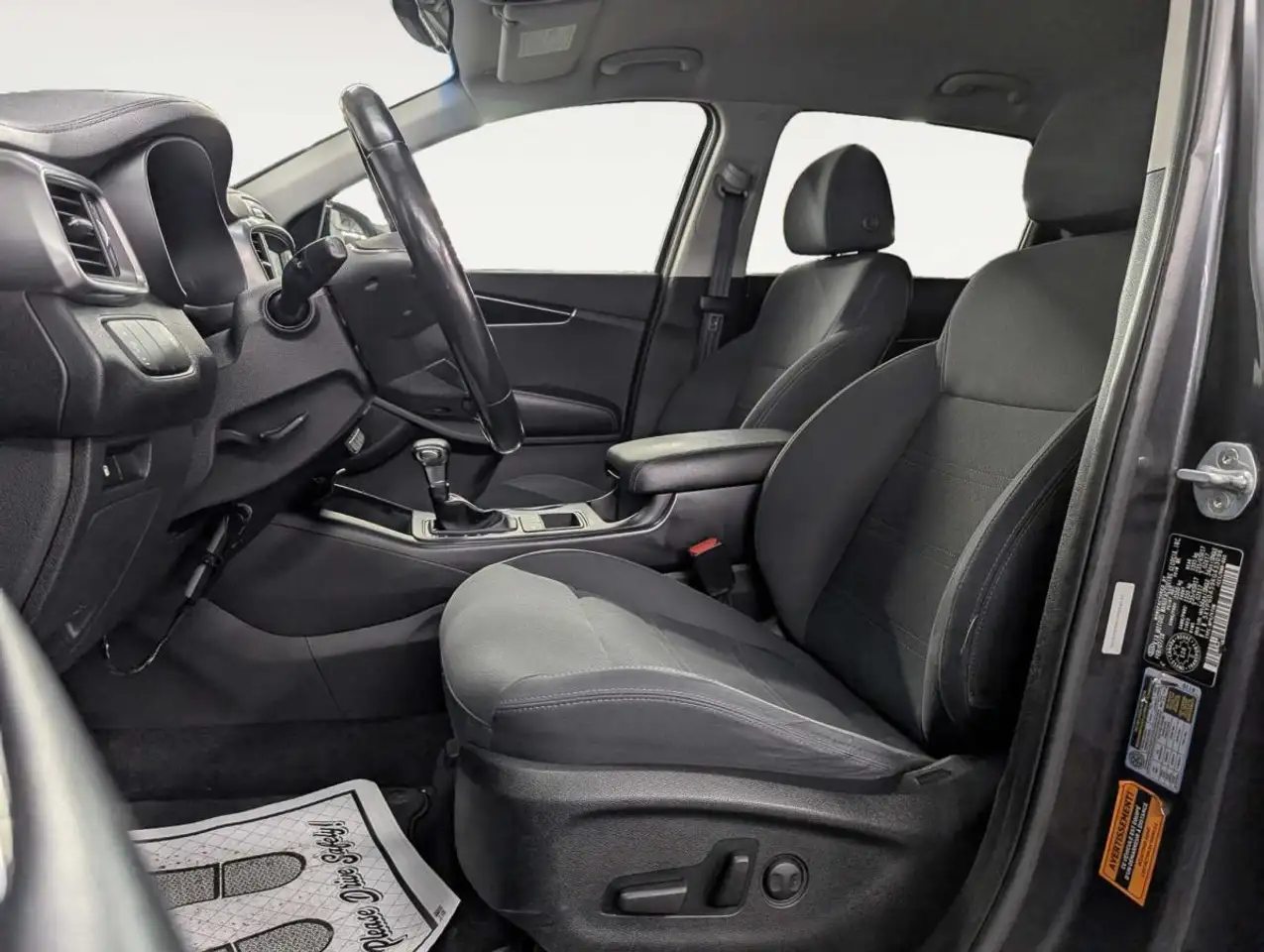 Kia Sorento снимка Kia Sorento