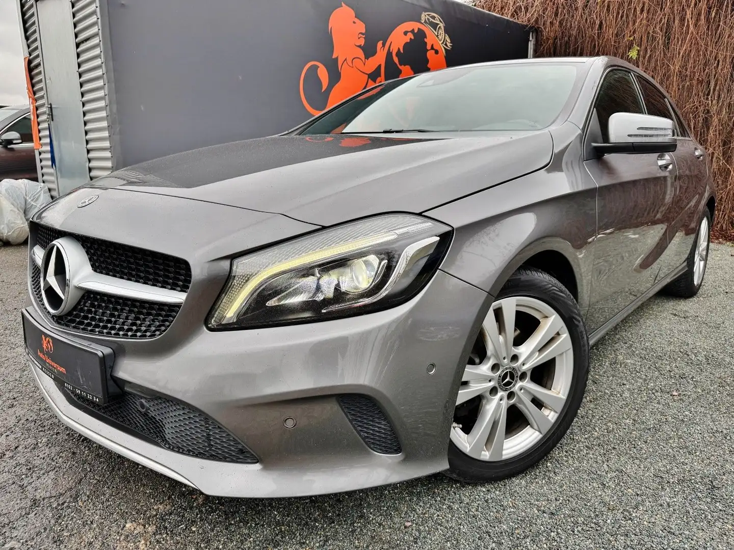 Mercedes-Benz A 220 #1.HAND#TÜV#SERVICE#NAVI#8FACH-BER#SHZ#TOP Gris - 2