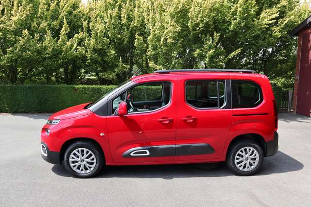 Citroen Berlingo 110 Benziner*rollstuhlgerecht*Wenderampe*Garantie*