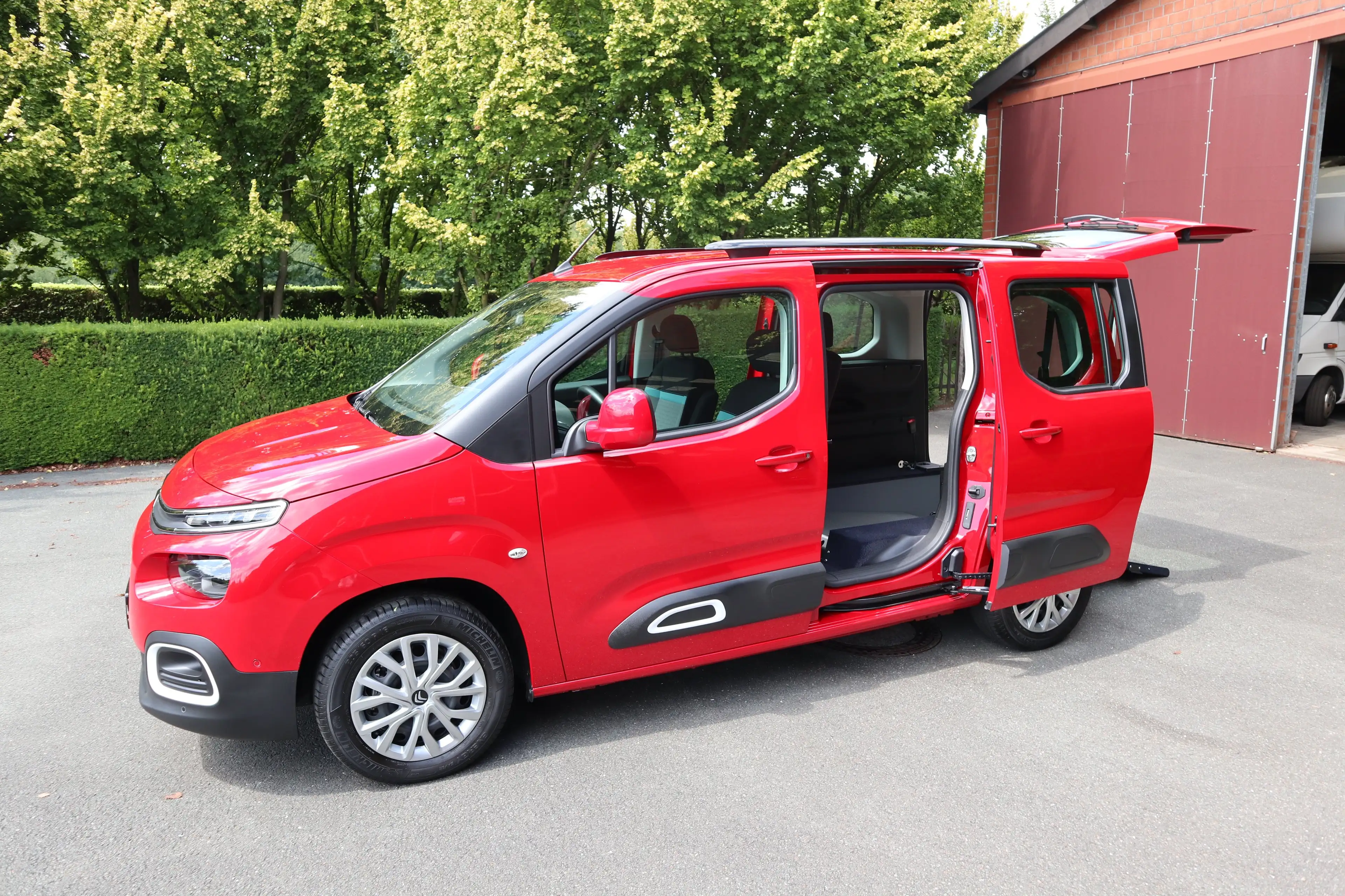 Citroen Berlingo 110 Benziner*rollstuhlgerecht*Wenderampe*Garantie* — photo 4