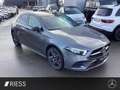 Mercedes-Benz A 250 e  Pano+Kamera+PTS+Navi+LED+Night+SpiegelP Grau - thumbnail 3