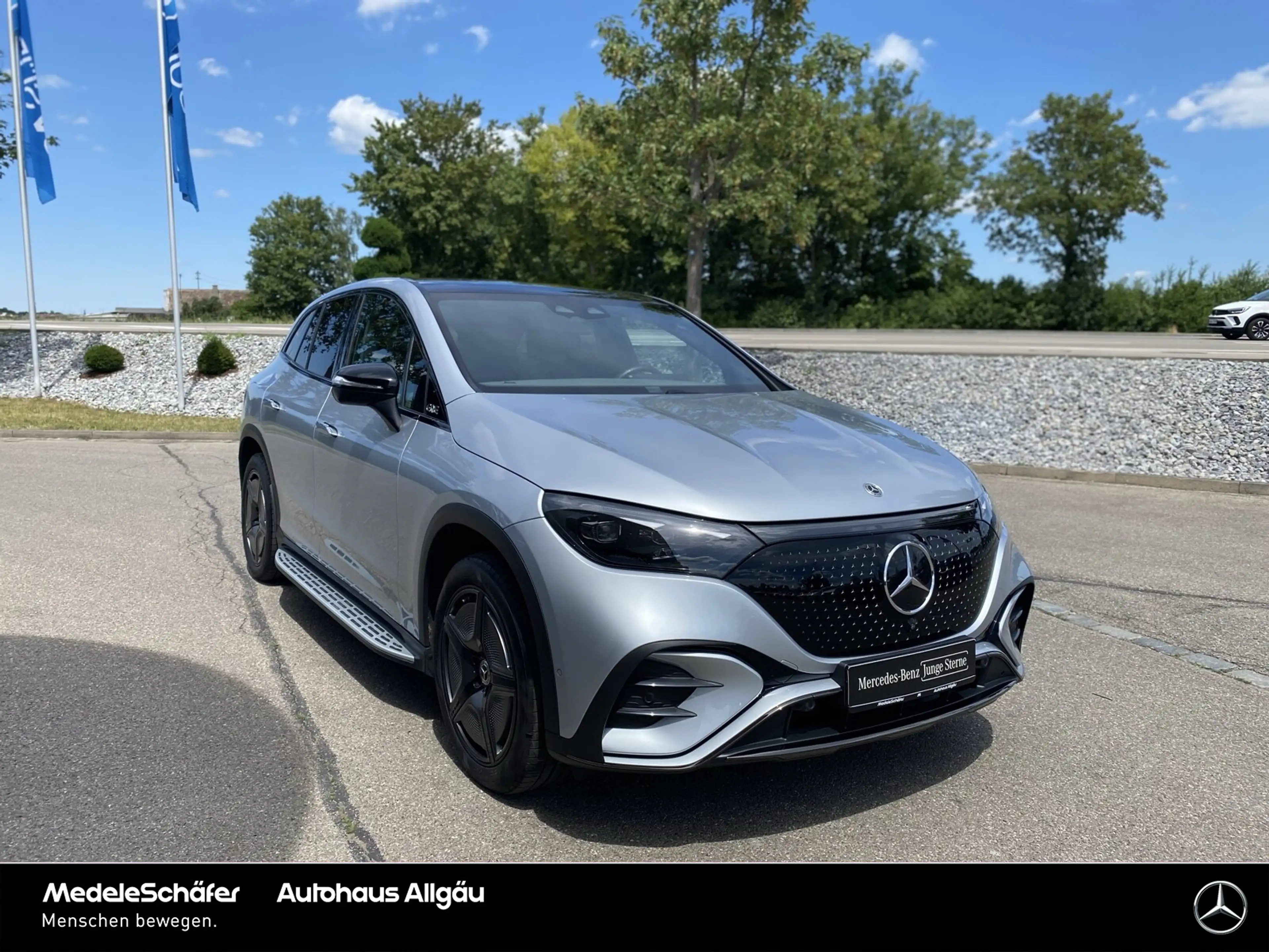 Mercedes-Benz EQE SUV EQE SUV 300 AMG Edition Night 20" Pano 360° 3D — photo 9