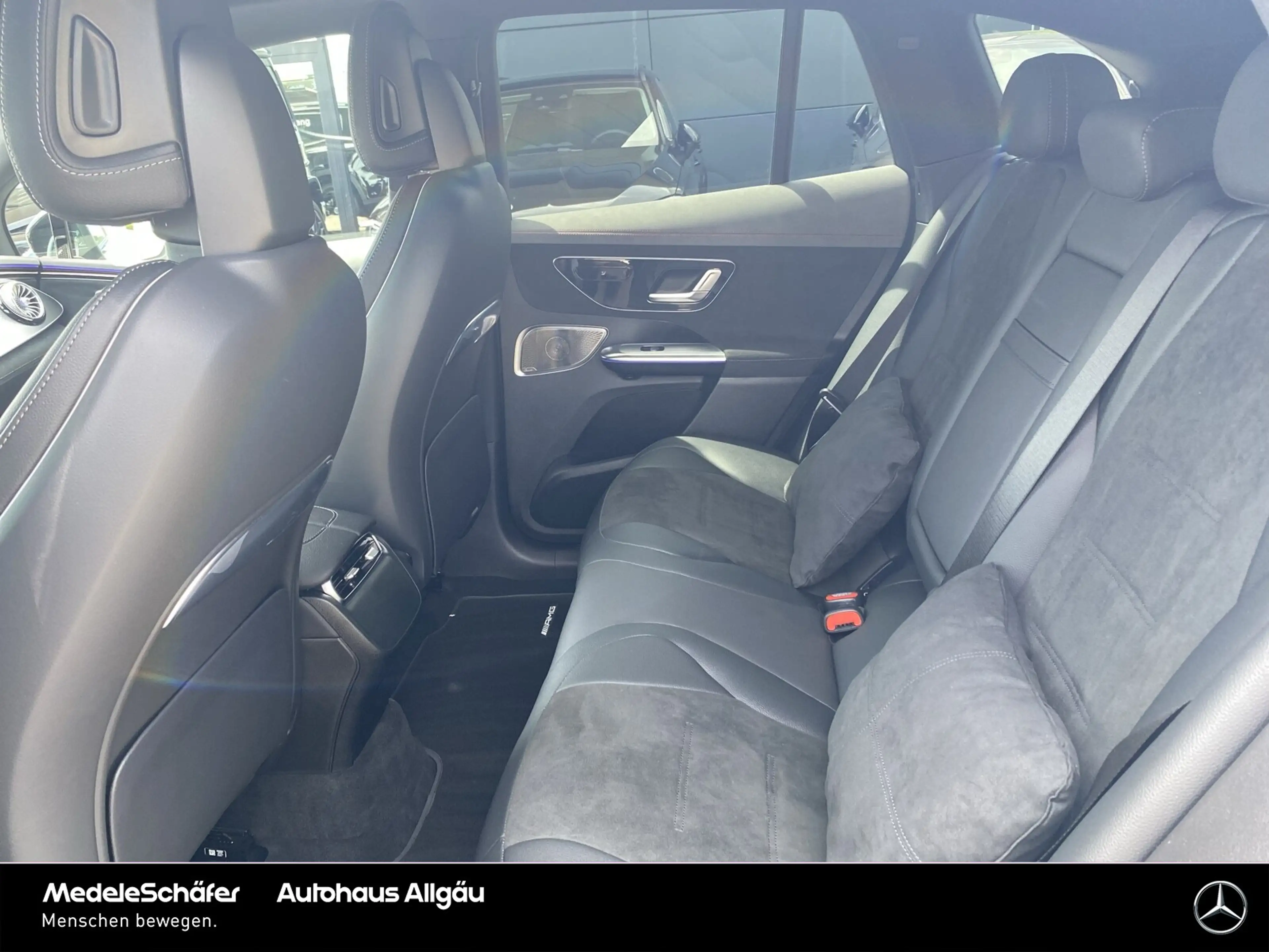 Mercedes-Benz EQE SUV EQE SUV 300 AMG Edition Night 20" Pano 360° 3D — photo 14