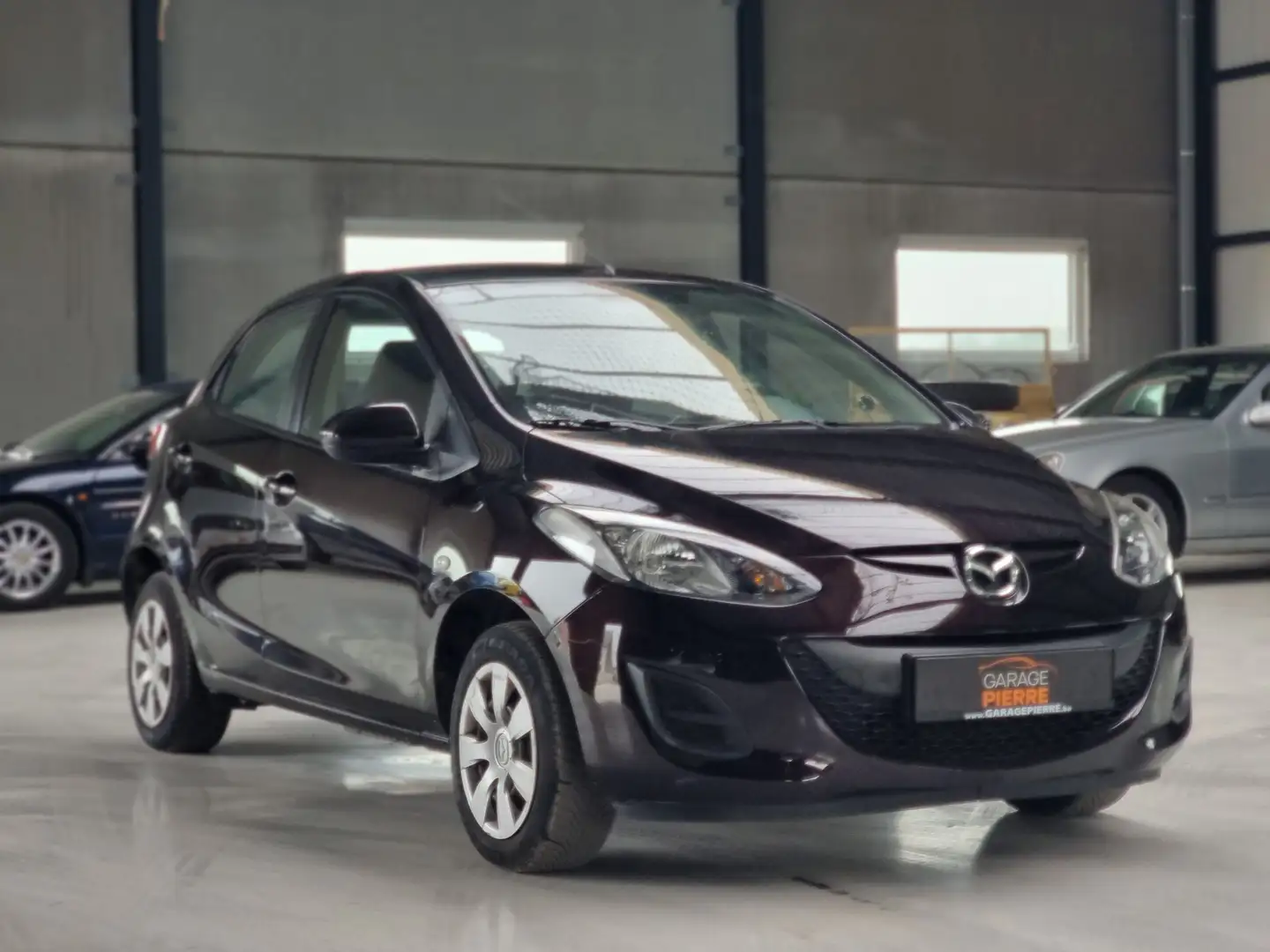 Mazda 2 1.3i Active+ * 1 ER PROPRIETAIRE * 71.800KM Mauve - 1