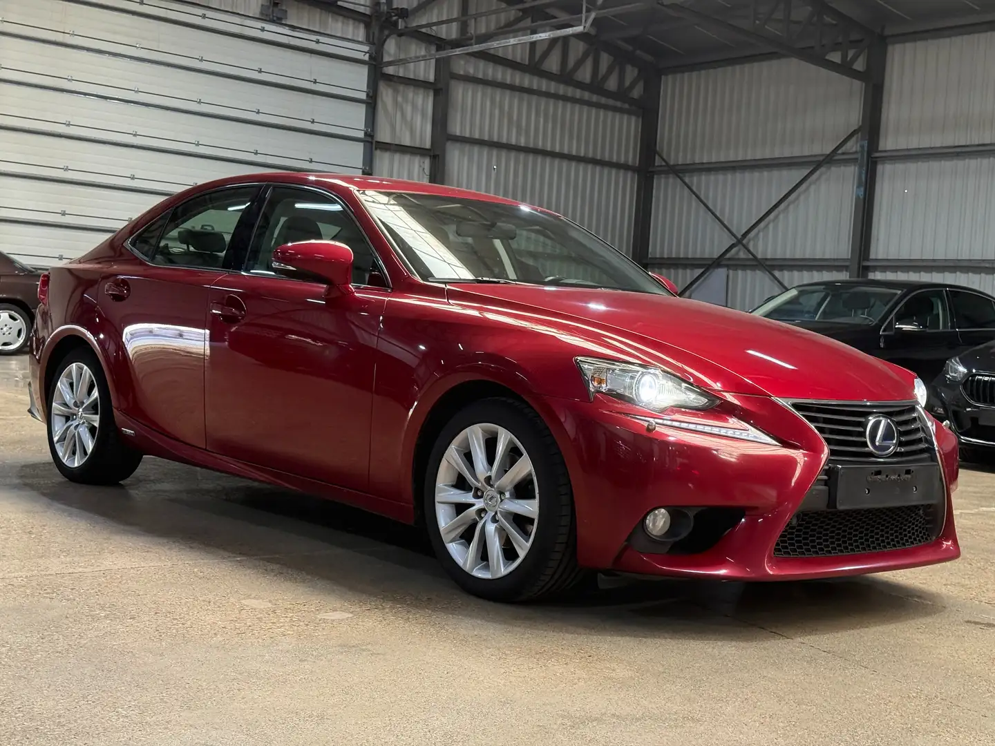 Lexus IS 300 IS 300h Luxury Line Red - 1