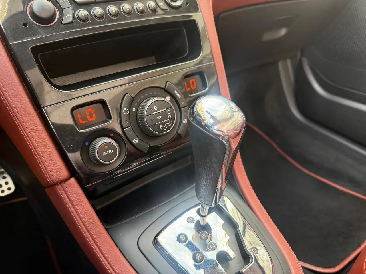 Peugeot 308 308 Coupé-Cabriolet — photo 28