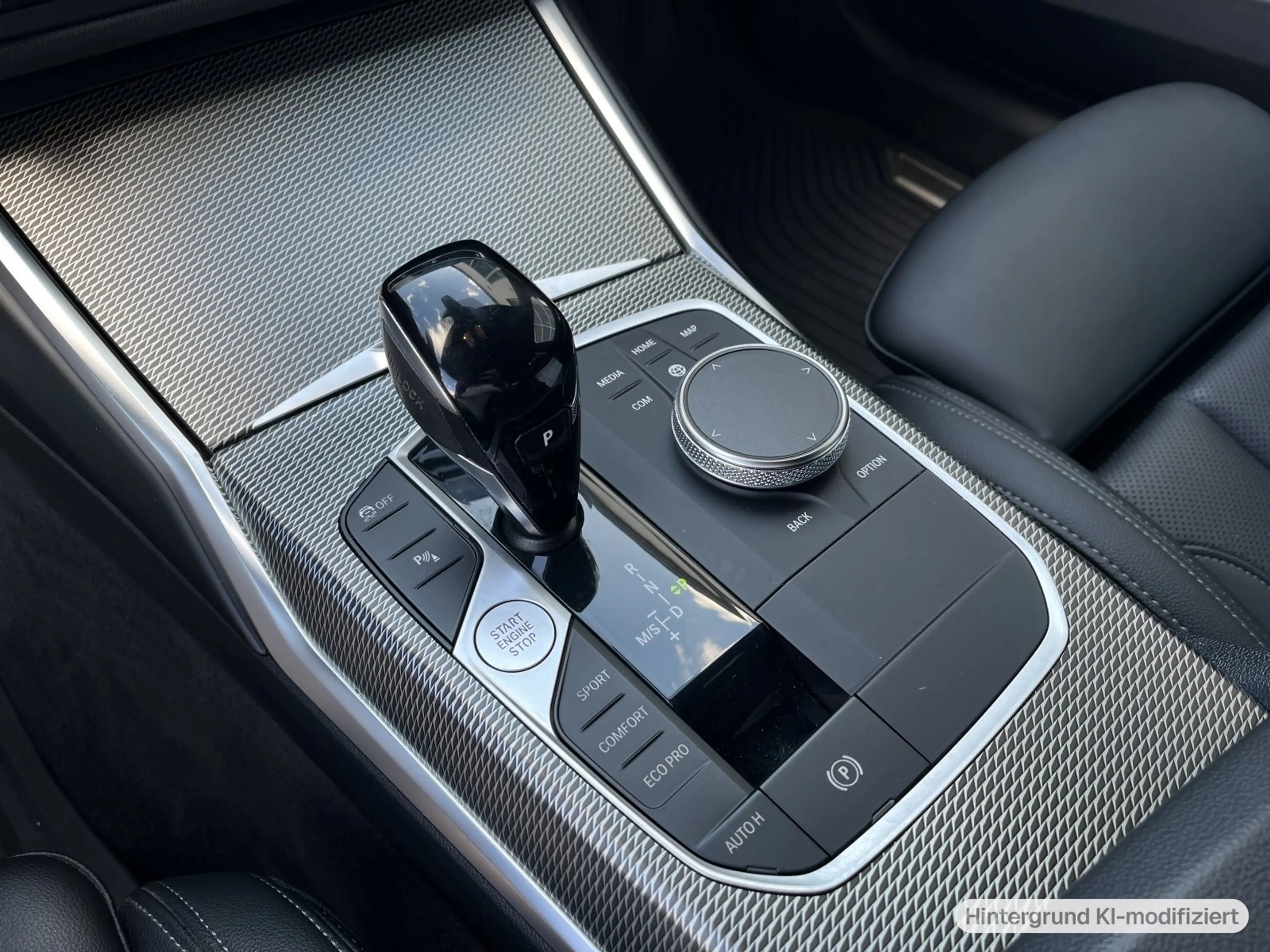 BMW 340 M340i xDrive Touring — photo 14