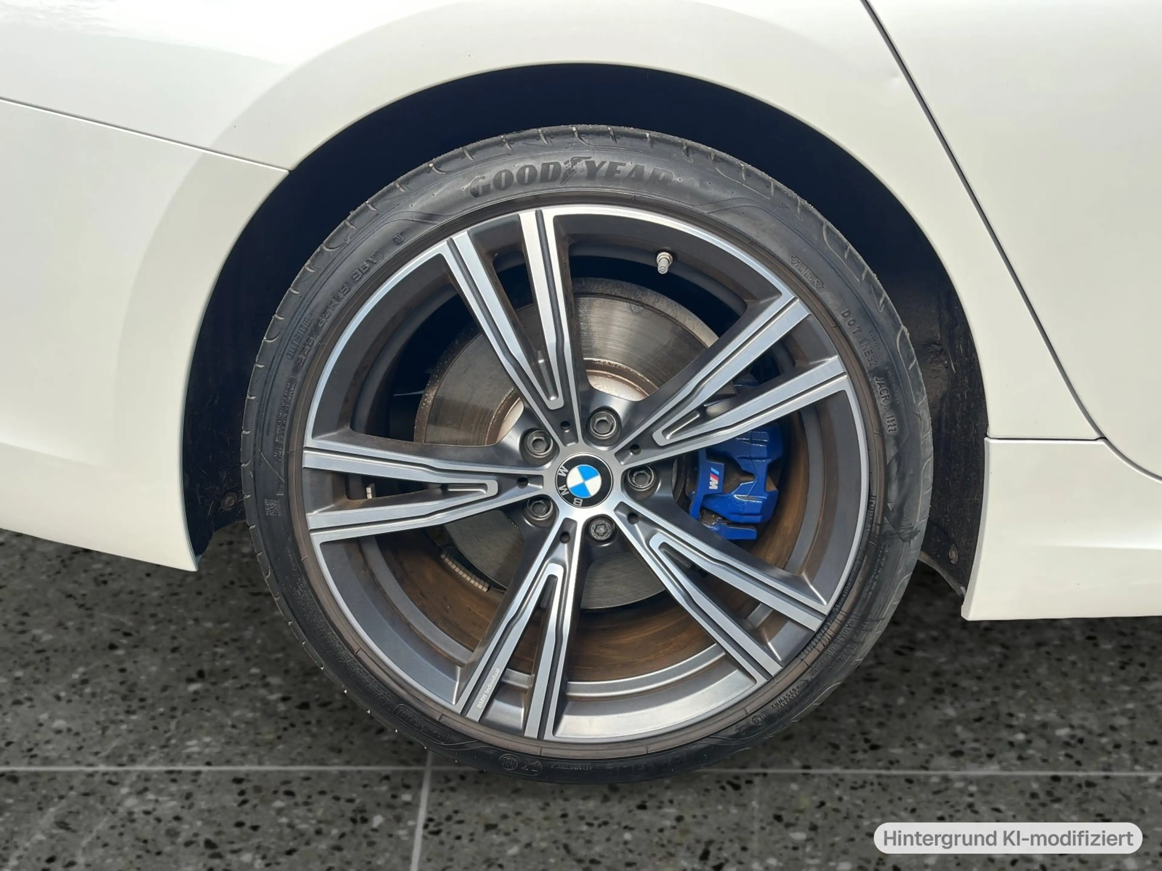 BMW 340 M340i xDrive Touring — photo 10