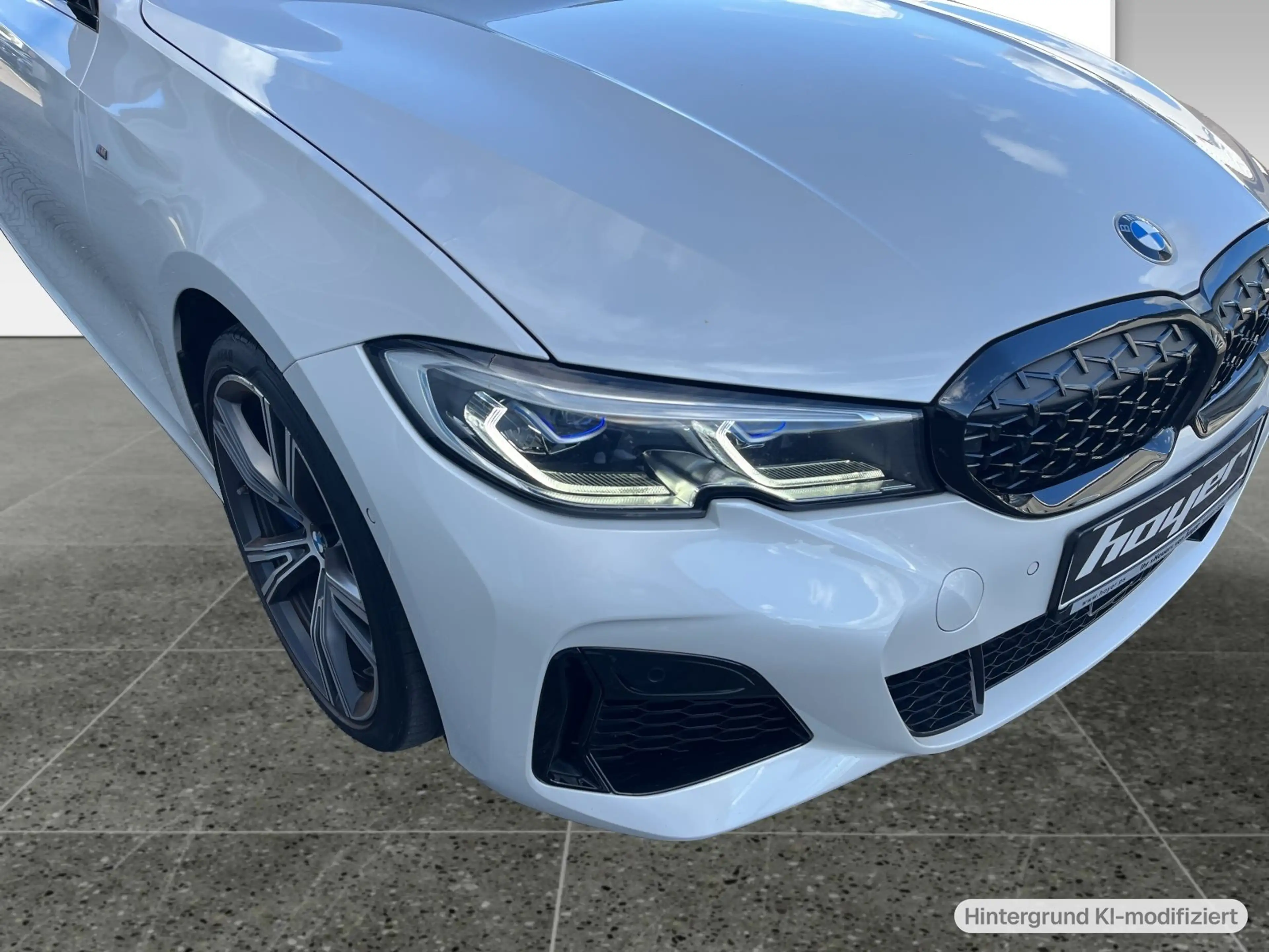 BMW 340 M340i xDrive Touring — photo 9