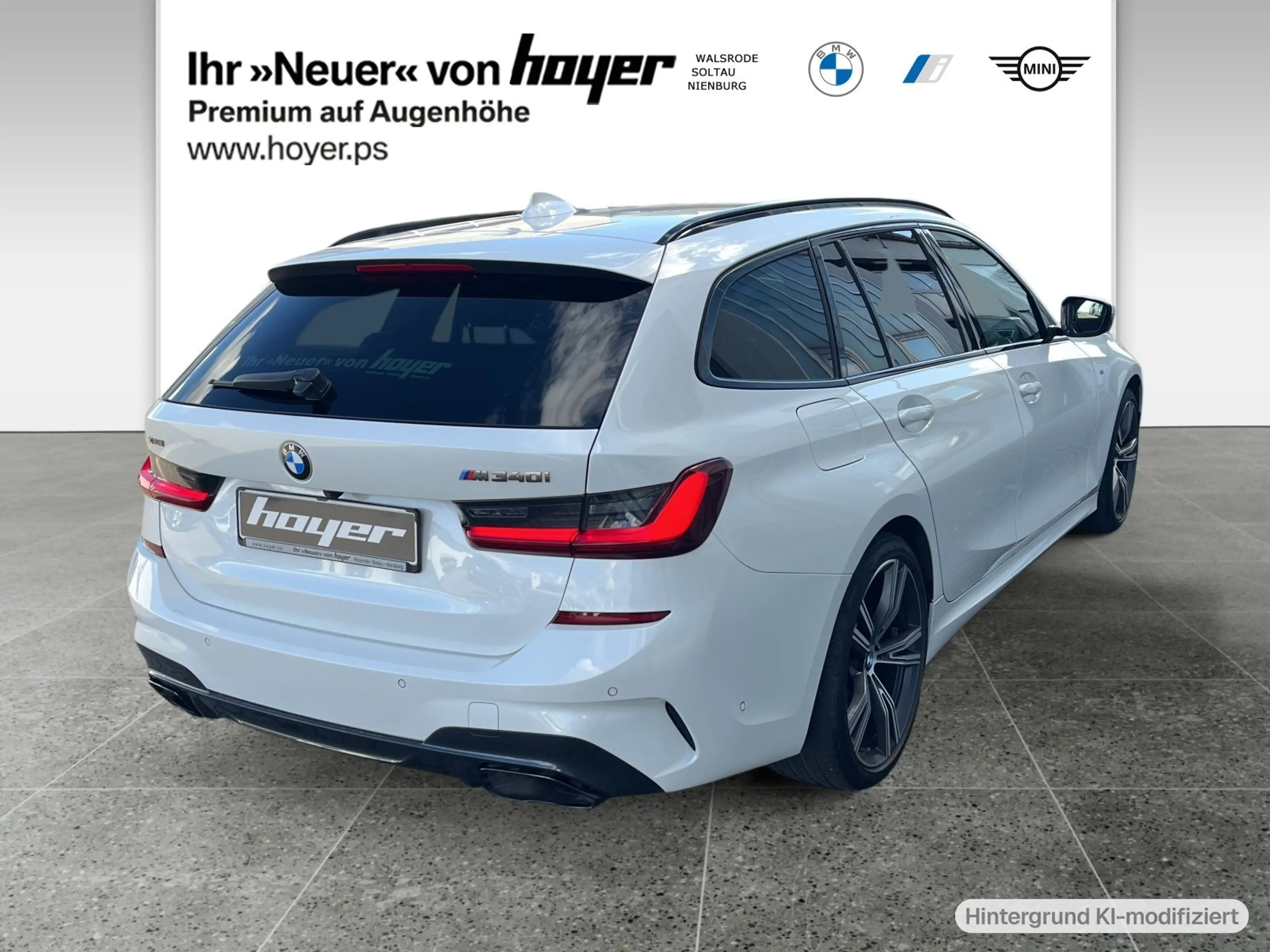 BMW 340 M340i xDrive Touring — photo 2