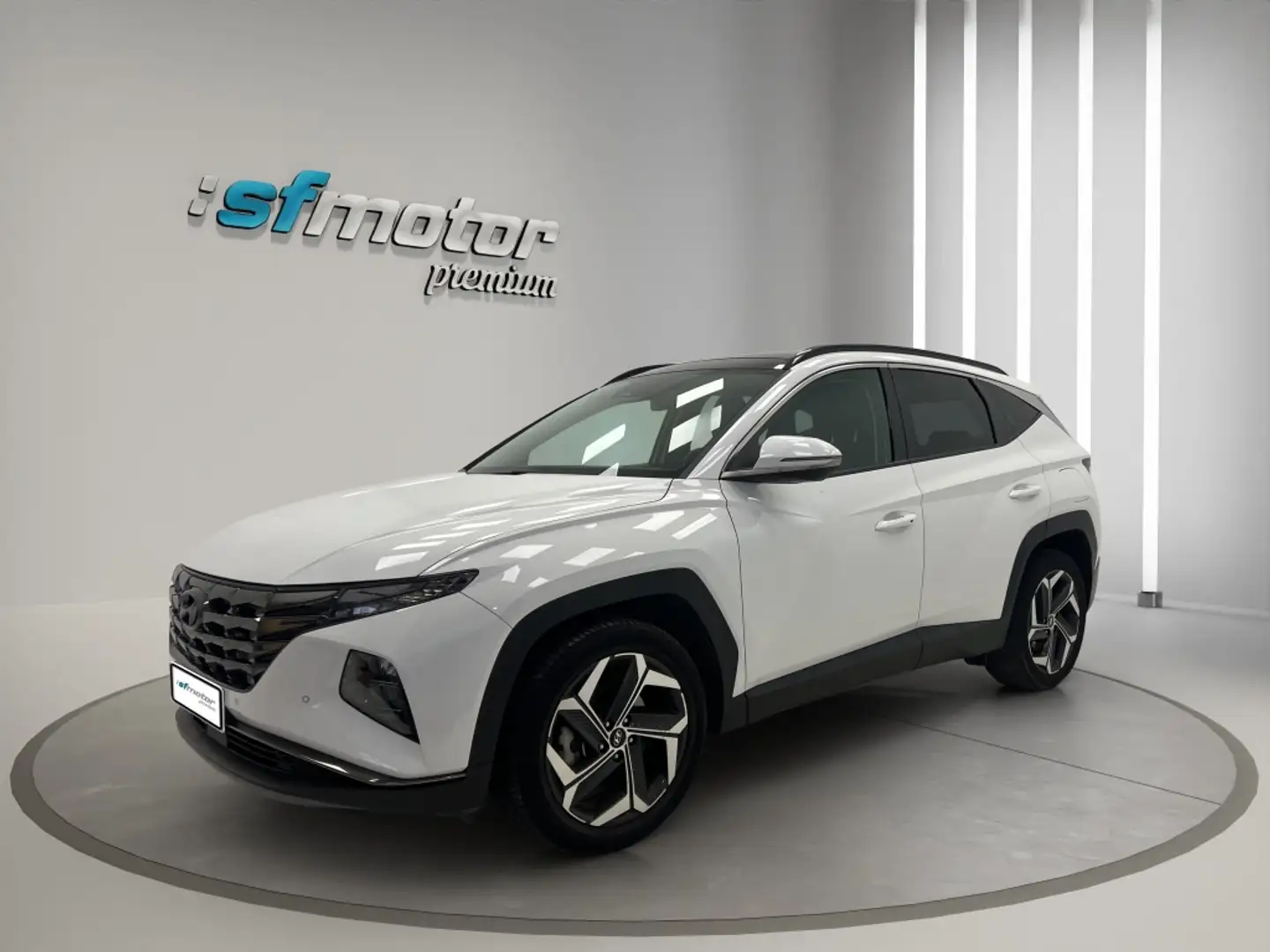 Hyundai TUCSON 1.6 TGDI HEV Tecno Sky AT Blanc - 1