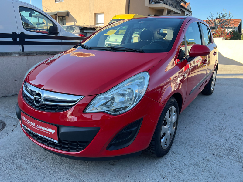 Opel Corsa 1,2 Benzin 5 Türig