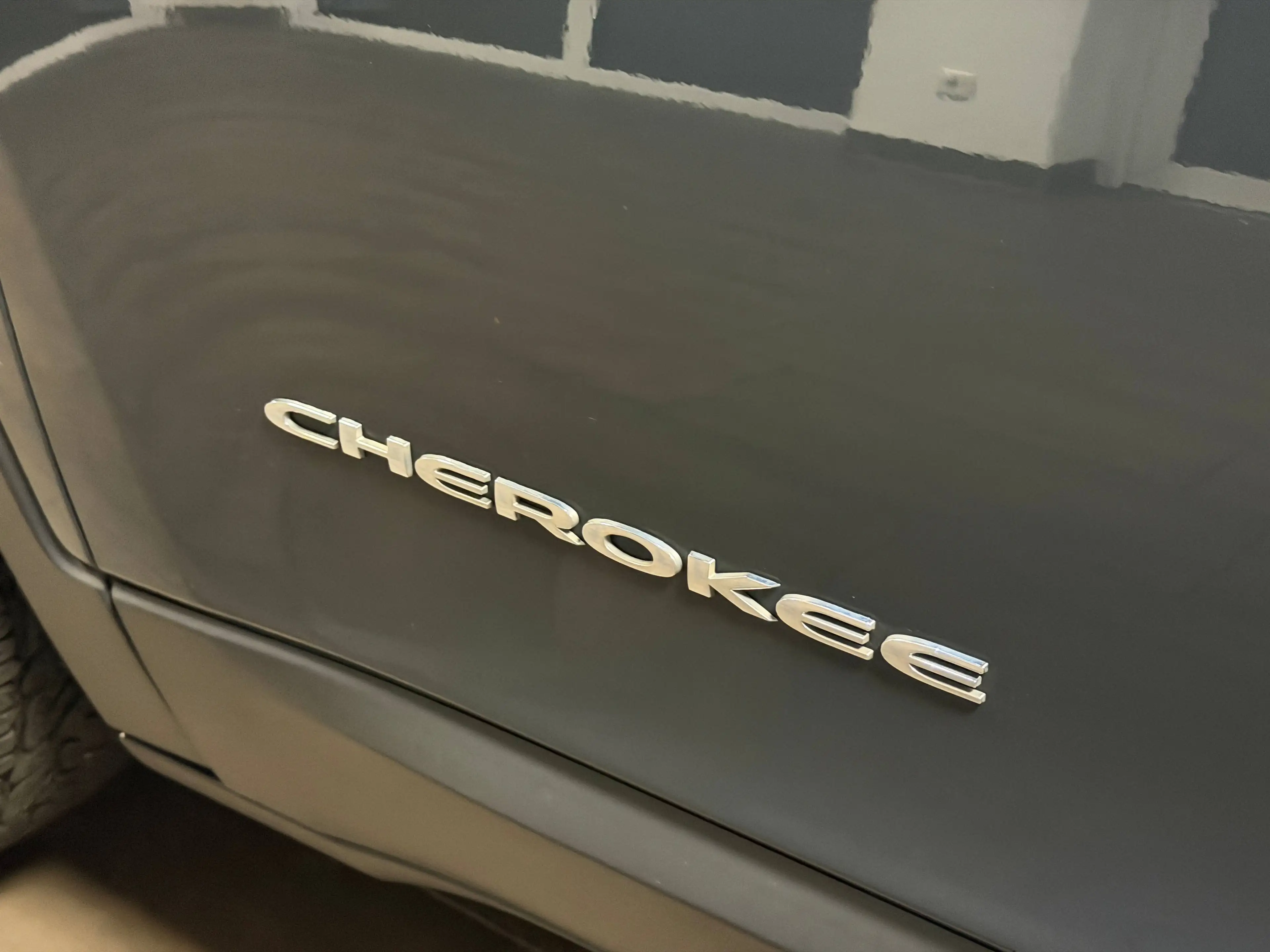 Jeep Cherokee Cherokee 2.2 Limited 4WD /LEDER/AHK/KEYLESS/RFK/ — photo 14